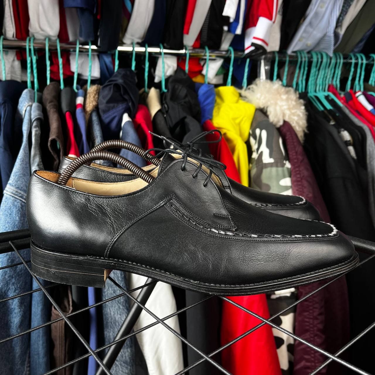 Loake Vintage Loake Fontwell Black Leather Formal Shoes Size US 11.5 / EU 44-45 - 2 Thumbnail
