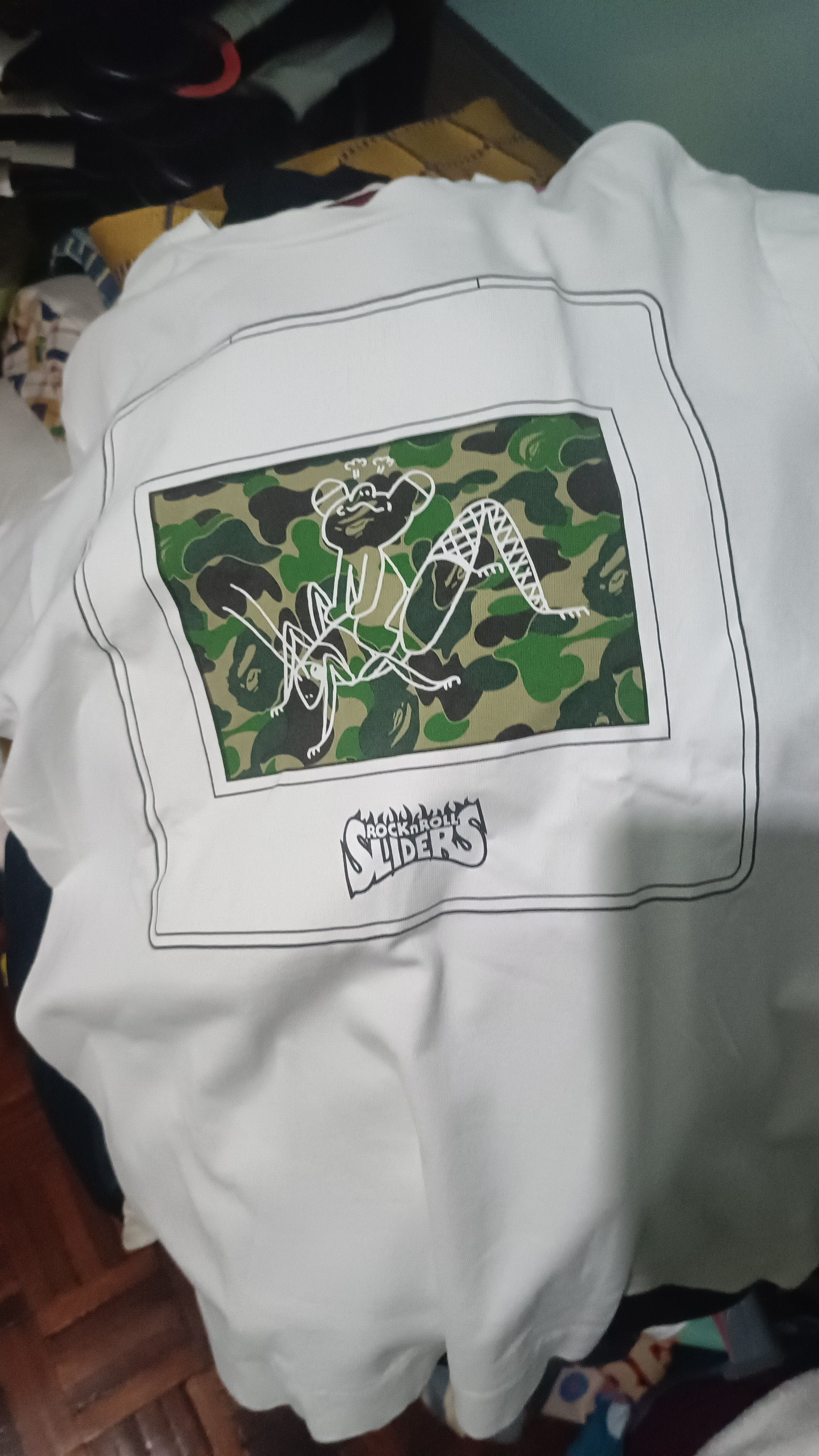 Bape ♦️Bape Rock N Roll Sliders T Shirt Size US S / EU 44-46 / 1 - 4 Thumbnail