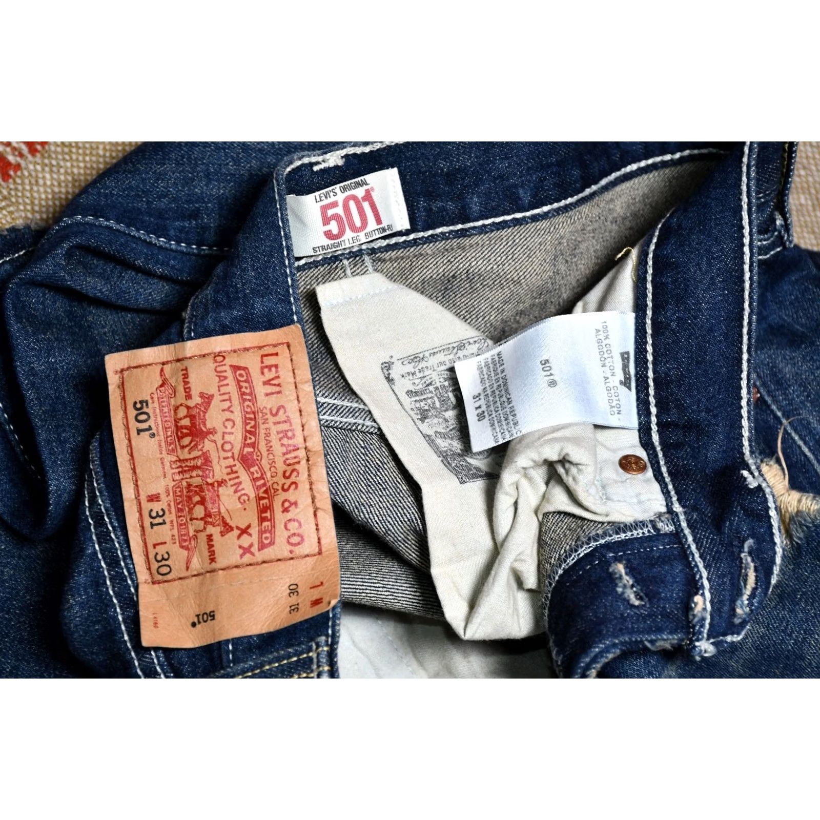 Levi's Levi's 501 Jeans Distressed Mens W31/L30 Straight Button Fly Casual Blue Denim 5-Pocket Vintage No N/A Size US 31 - 6 Thumbnail