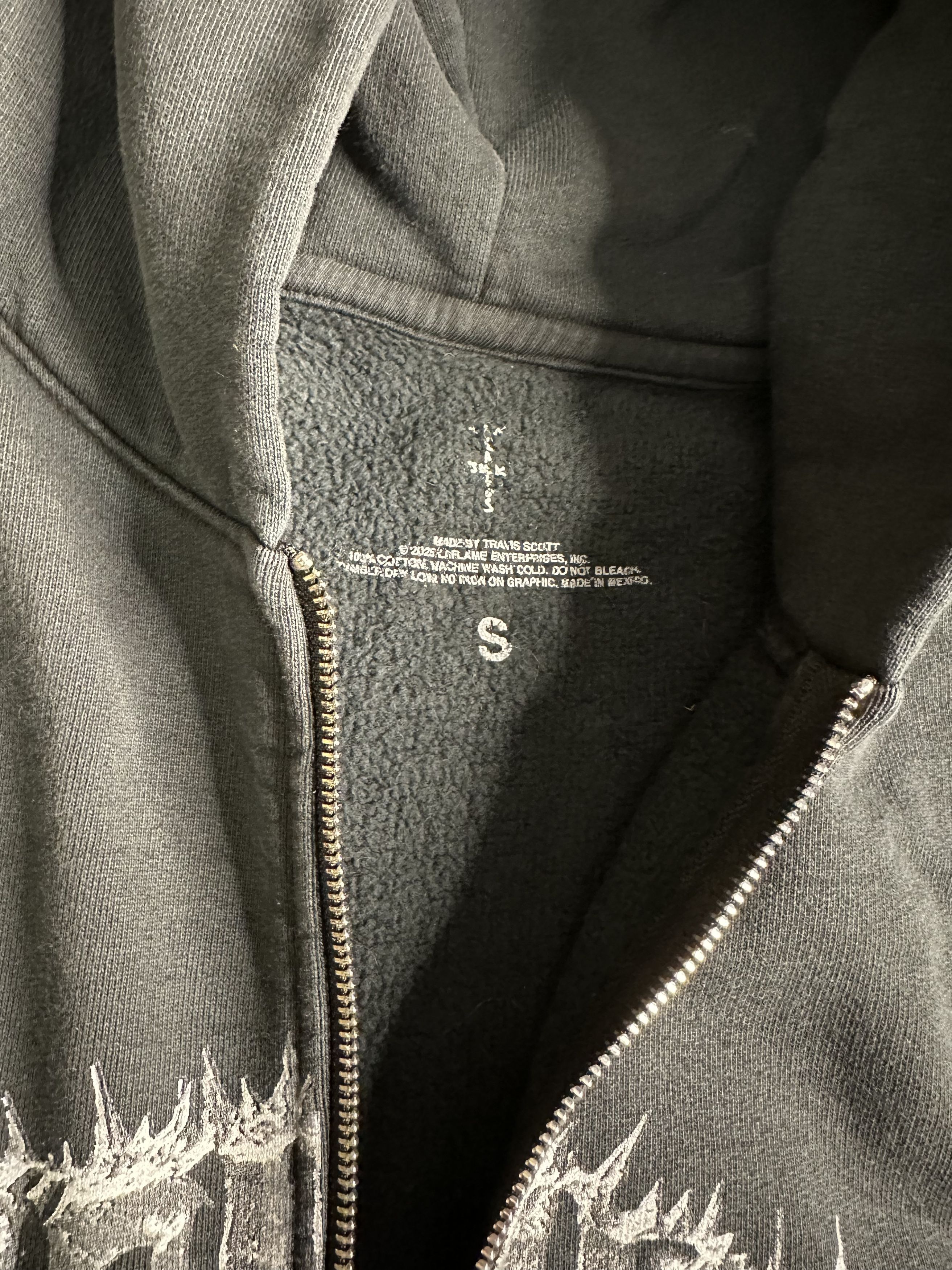 TRAVIS SCOTT McDonald's MERCHANDISE - CJ LIVE FROM UTOPIA