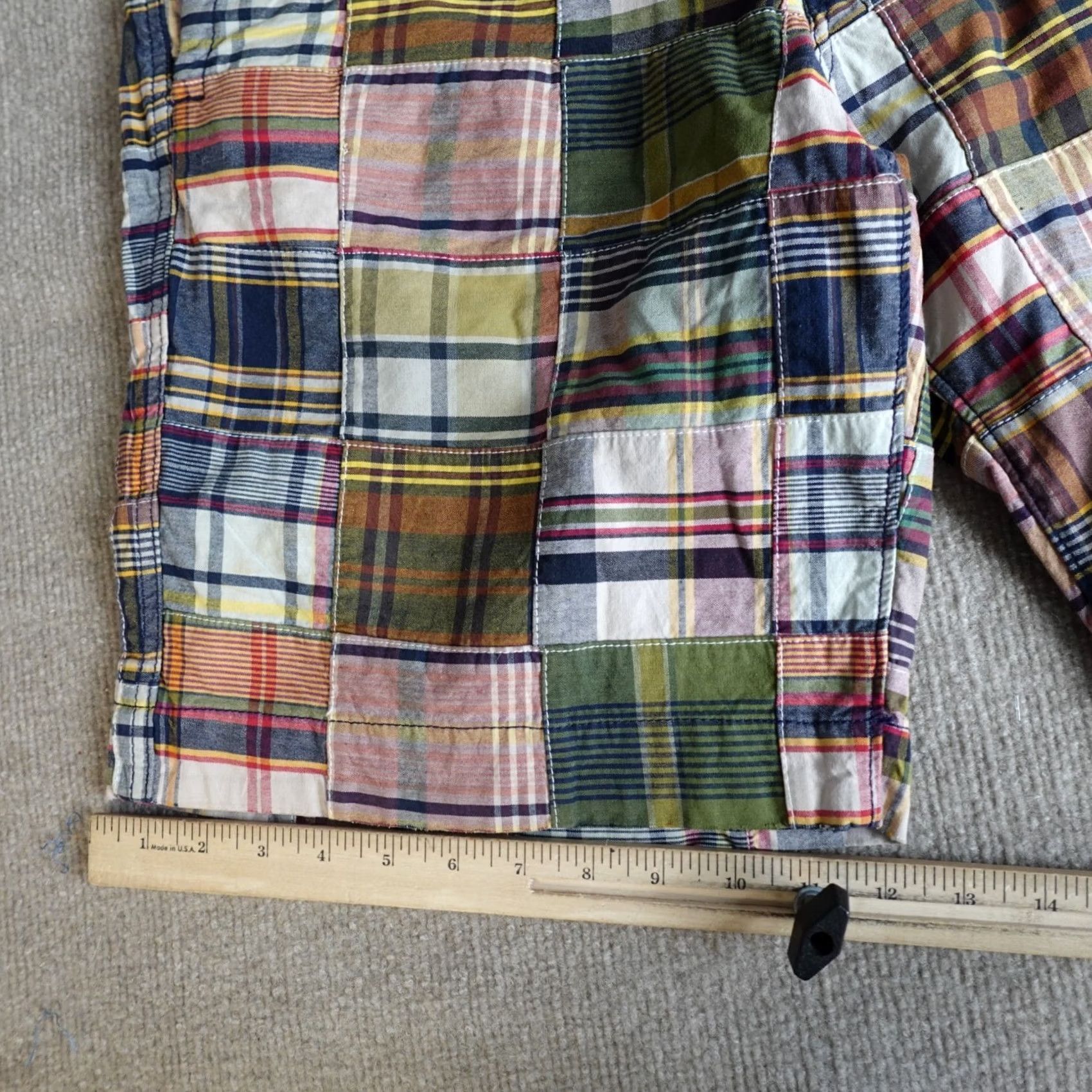 American Eagle Outfitters American Eagle Outfitters Shorts 34 Beige Plaid 100% Cotton 10" in Patchwork Y2K Size US 34 / EU 50 - 5 Thumbnail
