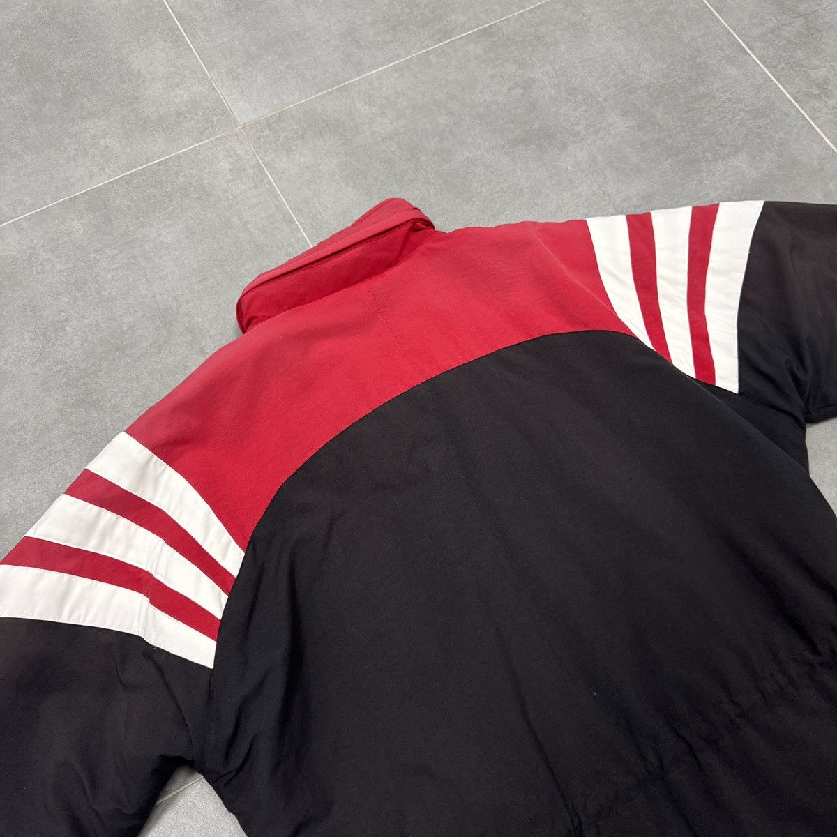 Adidas Vintage Adidas 90s Long Jacket Retro Men Size M Size US M / EU 48-50 / 2 - 22 Thumbnail