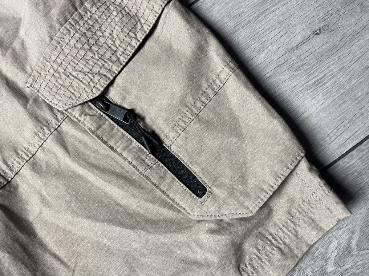 Japanese Brand Easy shorts cargo pockets Japanese belt size 36 fact Size US 36 / EU 52 - 2 Thumbnail