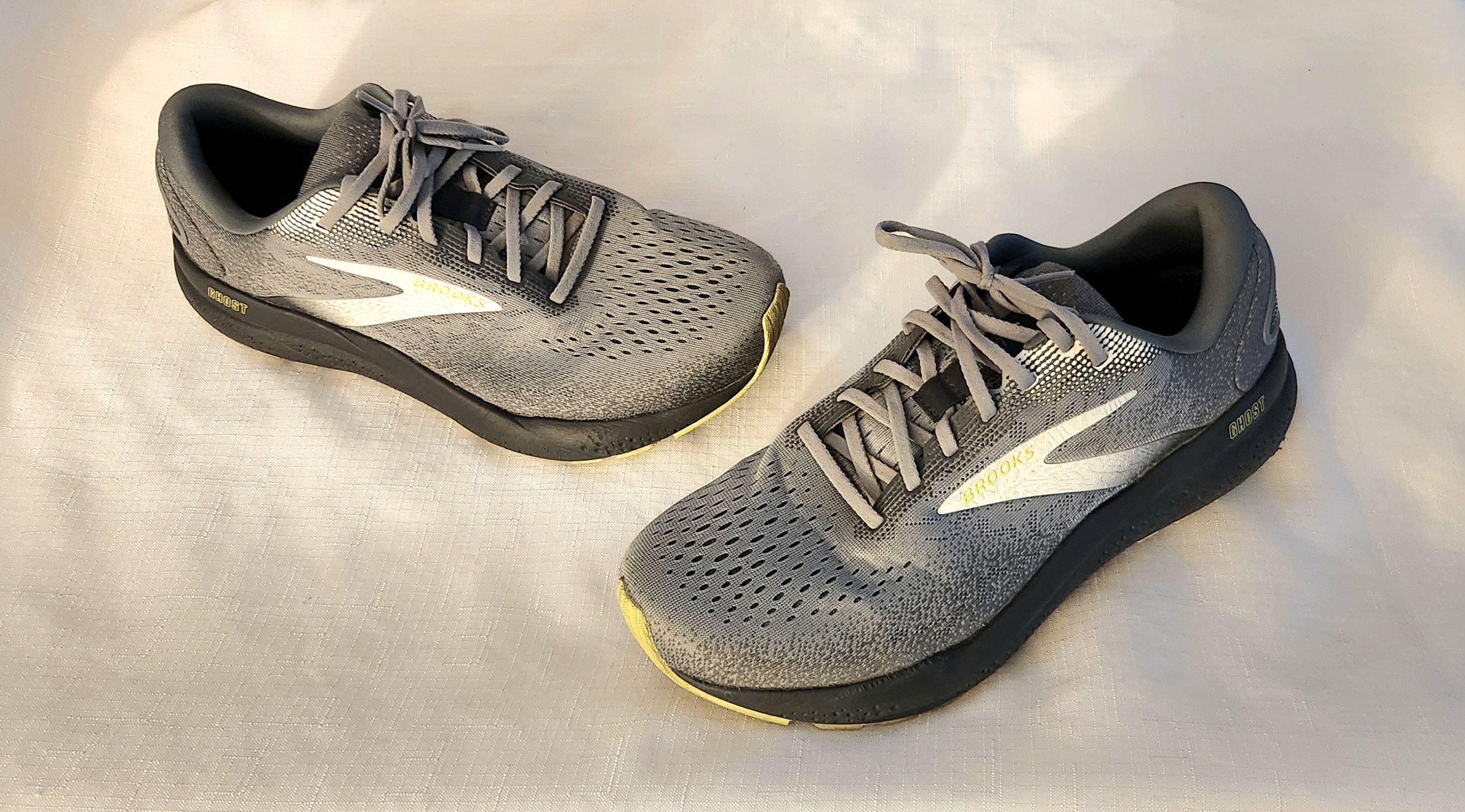 Brooks Brooks Ghost 16 Men's Size 11.5 extra wide 4E Running Size US 11.5 / EU 44-45 - 2 Thumbnail