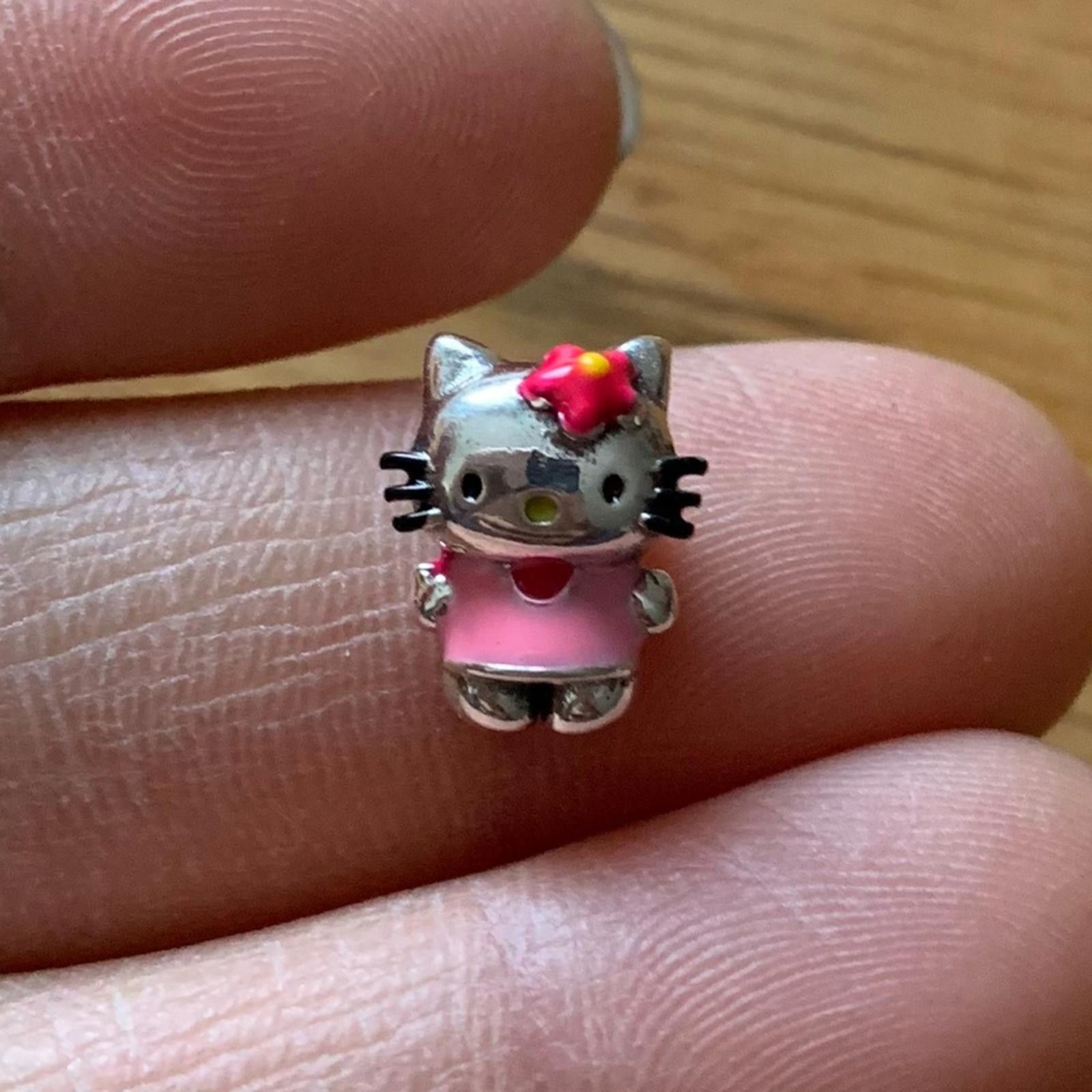 Designer NWOT Hello Kitty Charm Sterling Silver 925 Size ONE SIZE - 3 Thumbnail