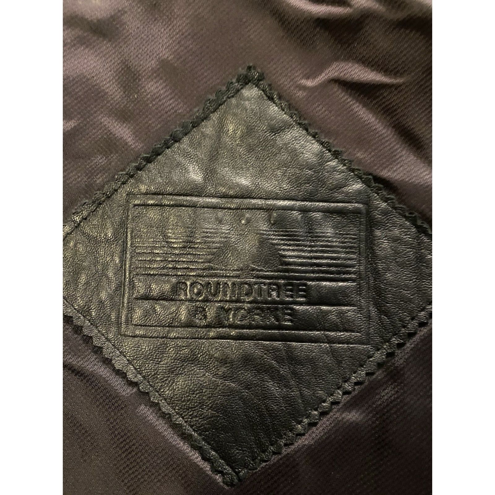 Roundtree & Yorke VINTAGE Roundtree & Yorke Lamb Skin Leather Bomber Jacket Black Men’s Size Large Size US L / EU 52-54 / 3 - 5 Thumbnail