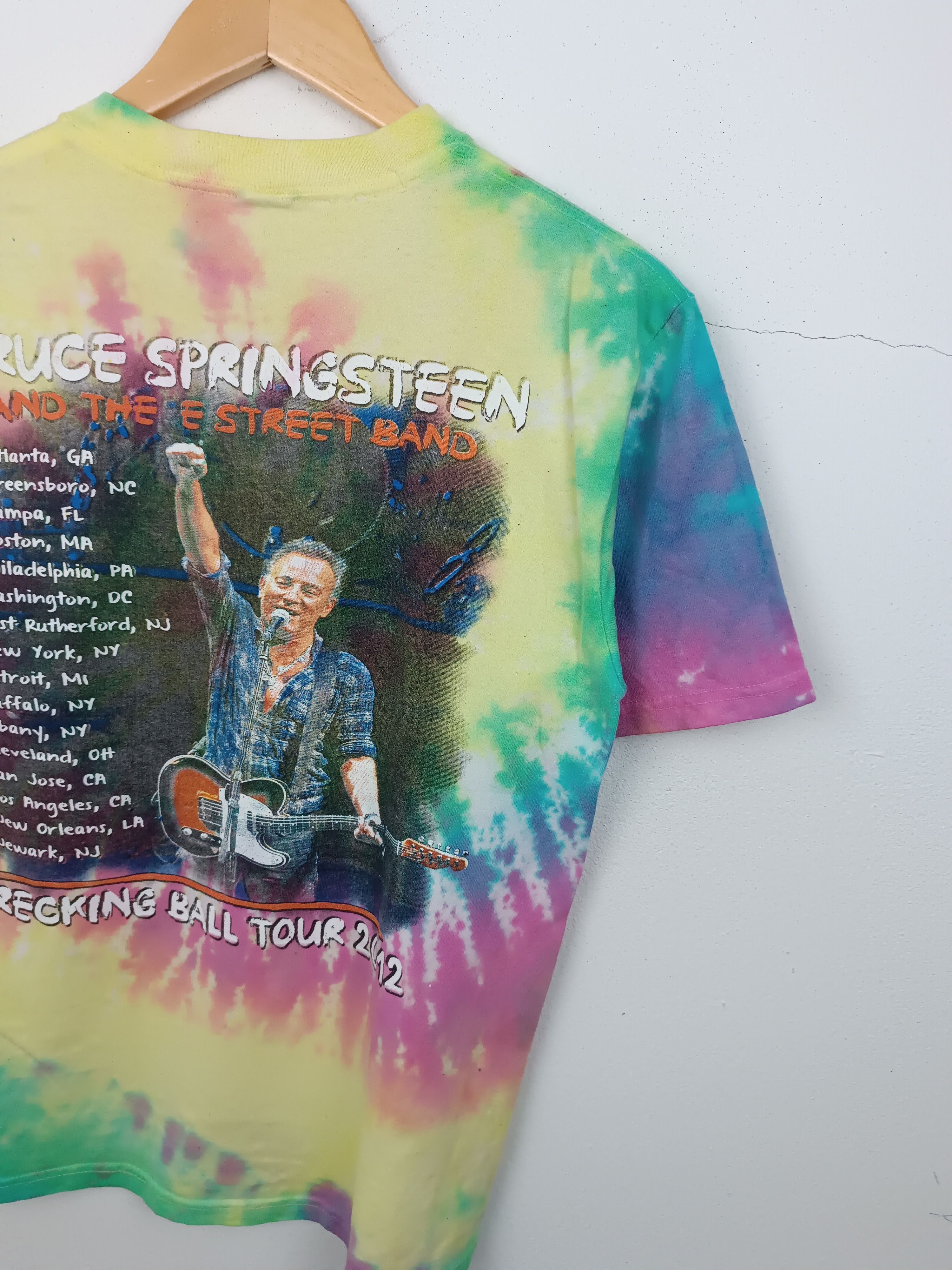 Band Tees VINTAGE 2012 BRUCE SPRINGSTEEN & E STREET BAND WRECKING BALL Size US M / EU 48-50 / 2 - 16 Thumbnail