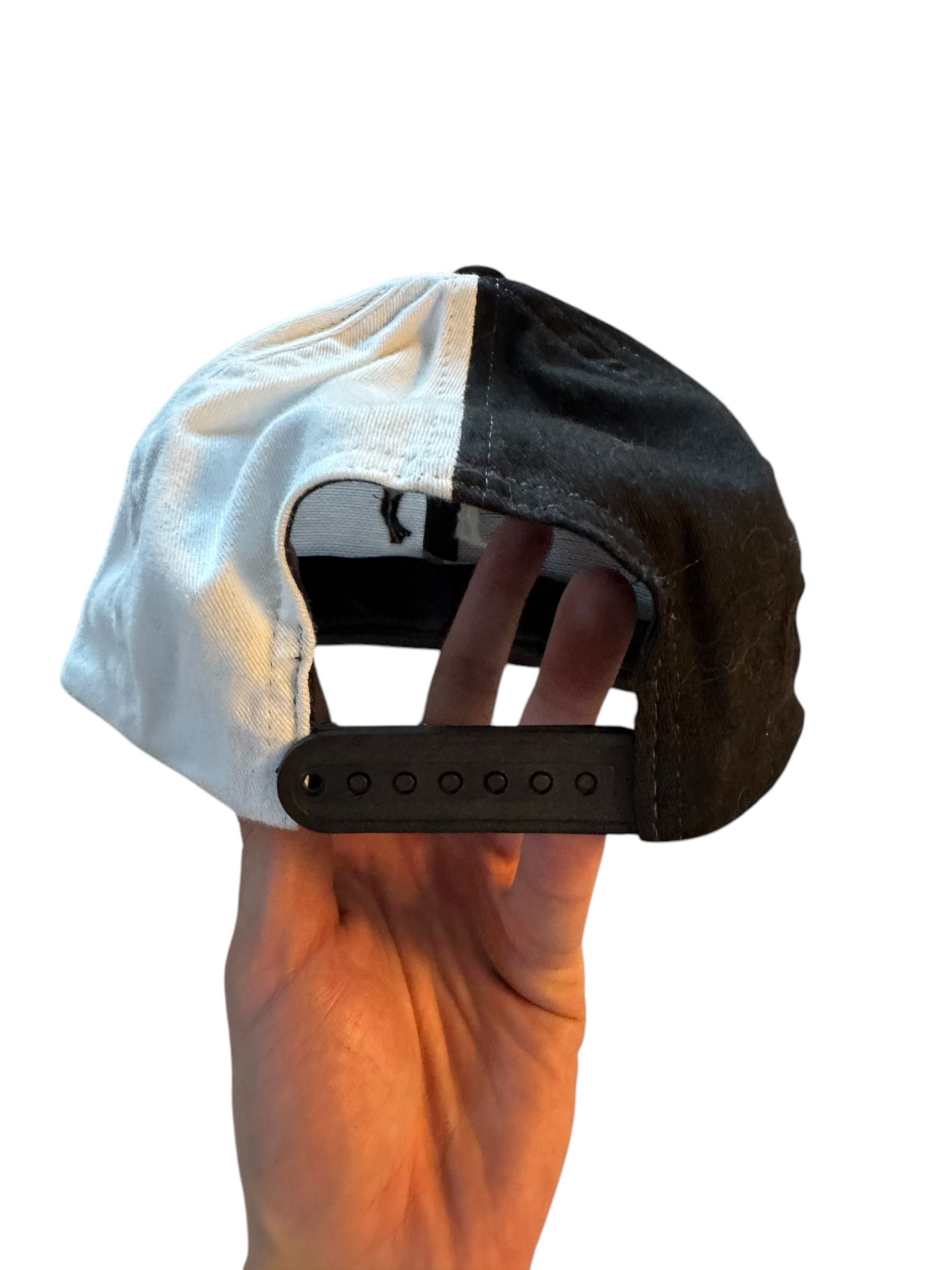 Camel × Vintage Vintage Camel Cigarettes Black & White Split Hat Size ONE SIZE - 4 Thumbnail