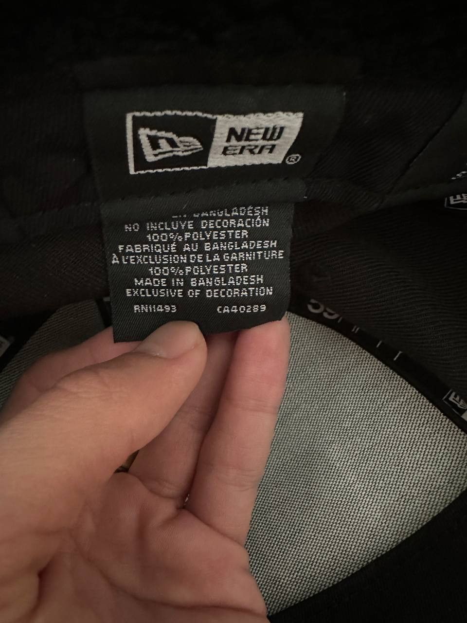 New Era × Supreme Supreme Box Logo World Famous x New Era 59Fifty Earflap Size ONE SIZE - 9 Thumbnail