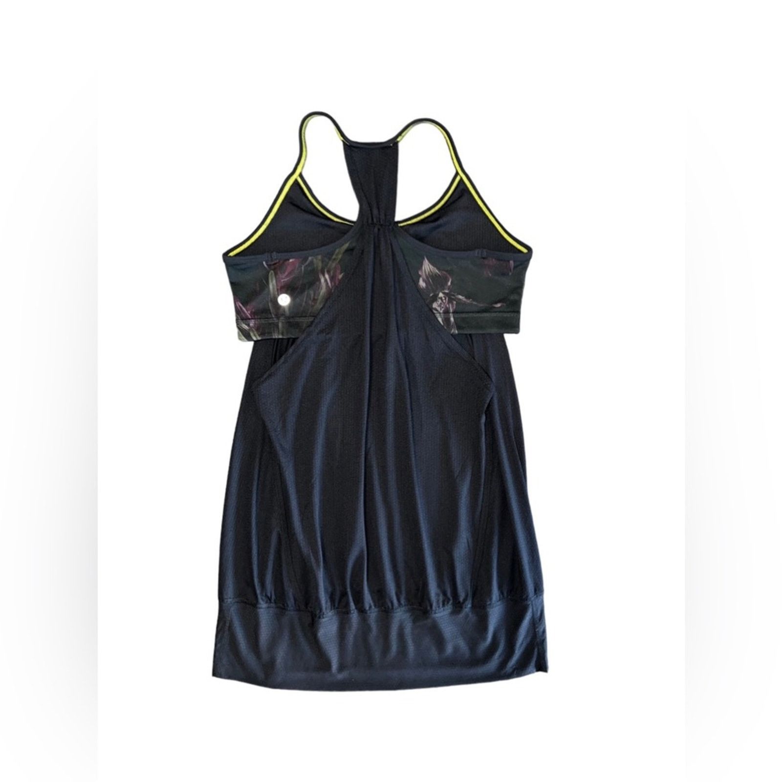 Lululemon Lululemon No Limits Tank Top. Size: 4 Color: Black Size S / US 4 / IT 40 - 8 Thumbnail