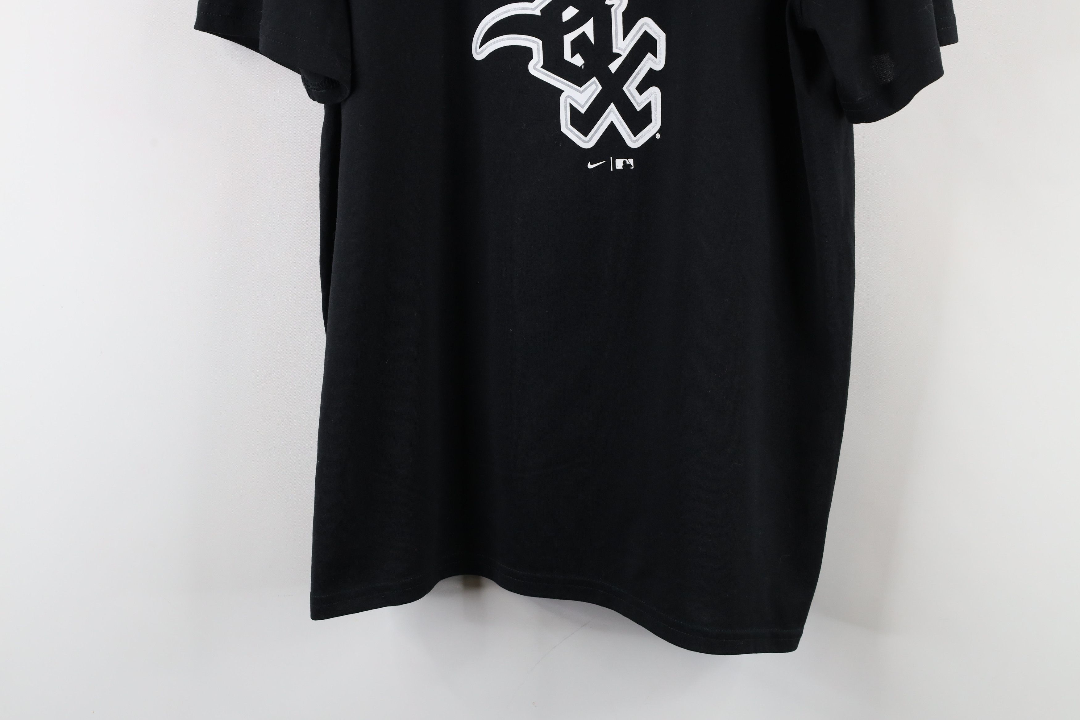 Nike × Vintage Nike Scott Center Swoosh Chicago White Sox Baseball T-Shirt Size US L / EU 52-54 / 3 - 3 Thumbnail