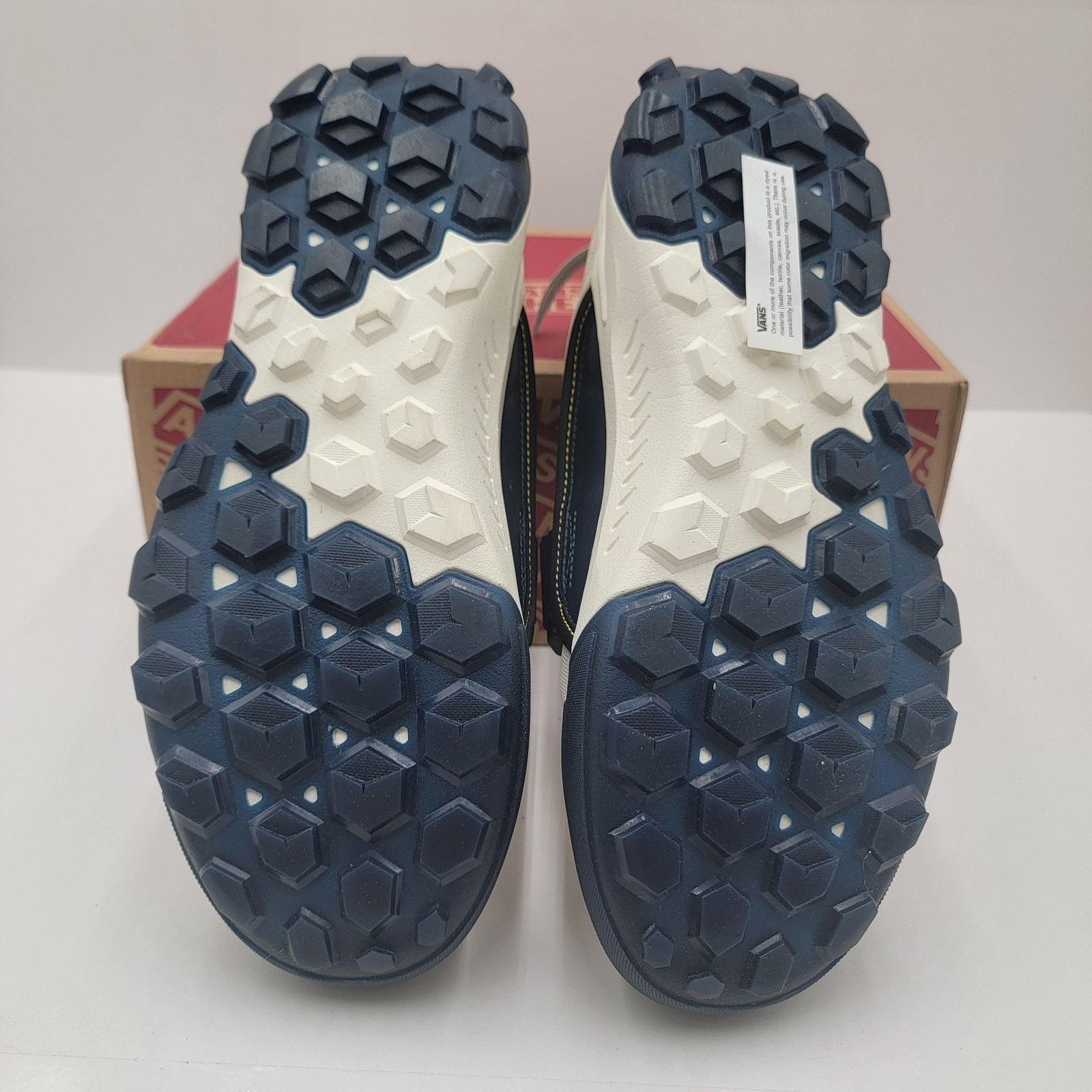 Vans Vans Coast CC Shoes Mens Size 9 Marshmallow Blue Varsity Size US 9 / EU 42 - 6 Thumbnail
