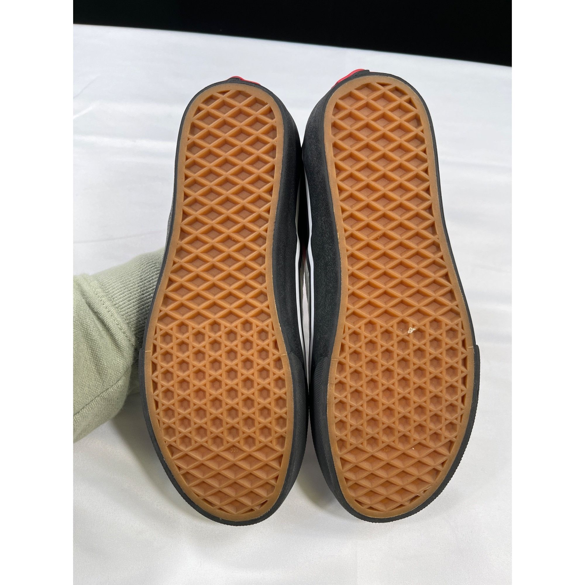 Vans Vans Slip On Shoes Barrel Print SKU 7511 Size 7.5 Size US 7.5 / IT 37.5 - 7 Thumbnail