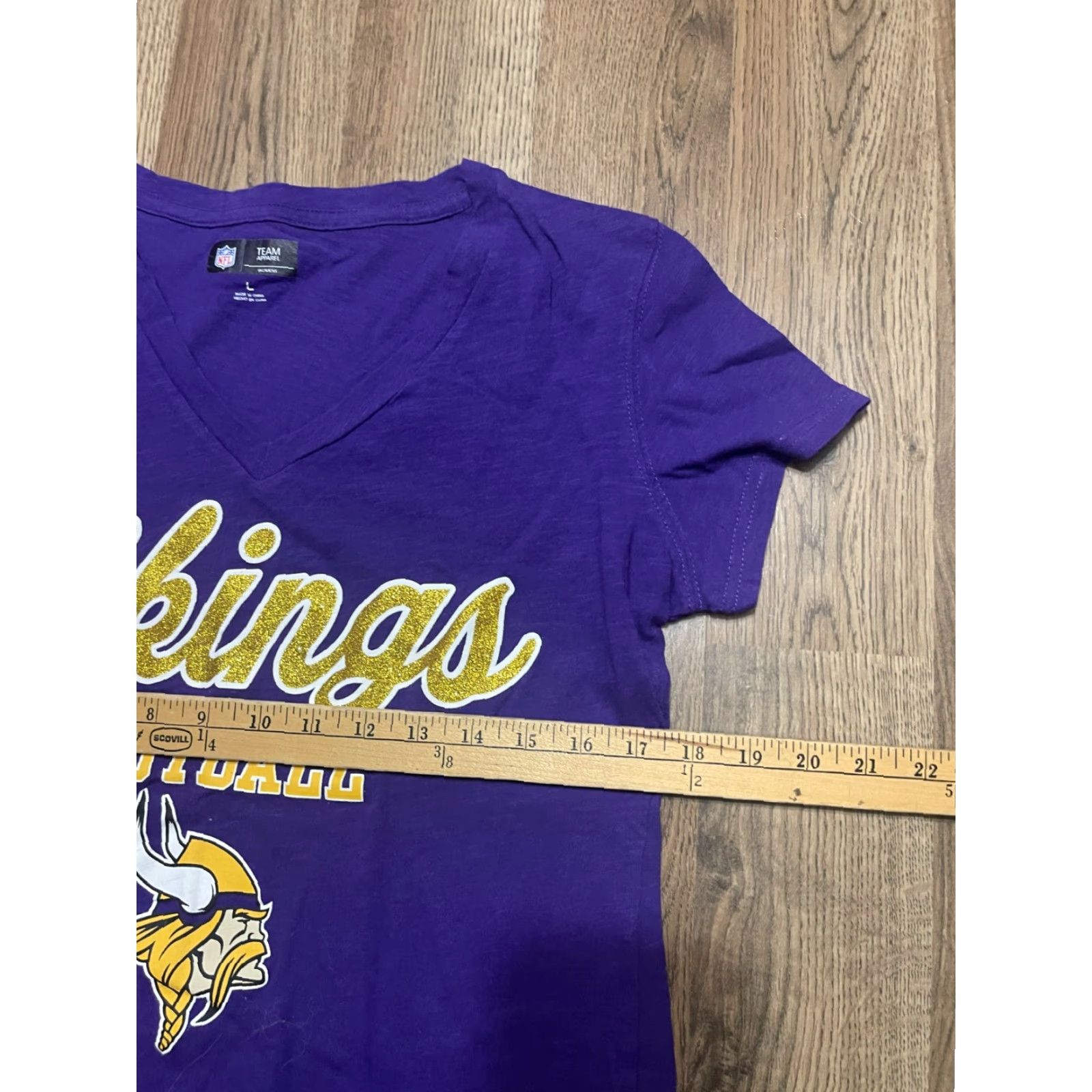 Vintage Team Apparel Shirt Womens Large Purple Minnesota Vikings V-Neck Shirt Size L / US 10 / IT 46 - 5 Thumbnail
