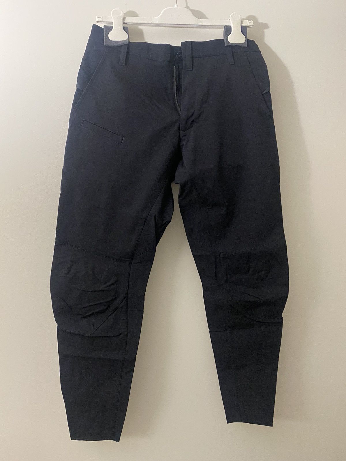 image of Acronym P10-Ds, Full Pack, Size 30 in Black, Men's