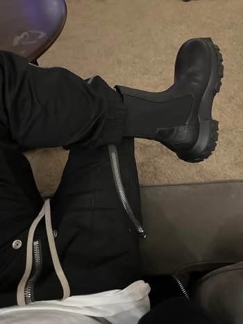 Rick Owens RICK OWENS LEATHER BLACK BOZO TRACTOR BOOTS Size US 11 / EU 44 - 12 Thumbnail