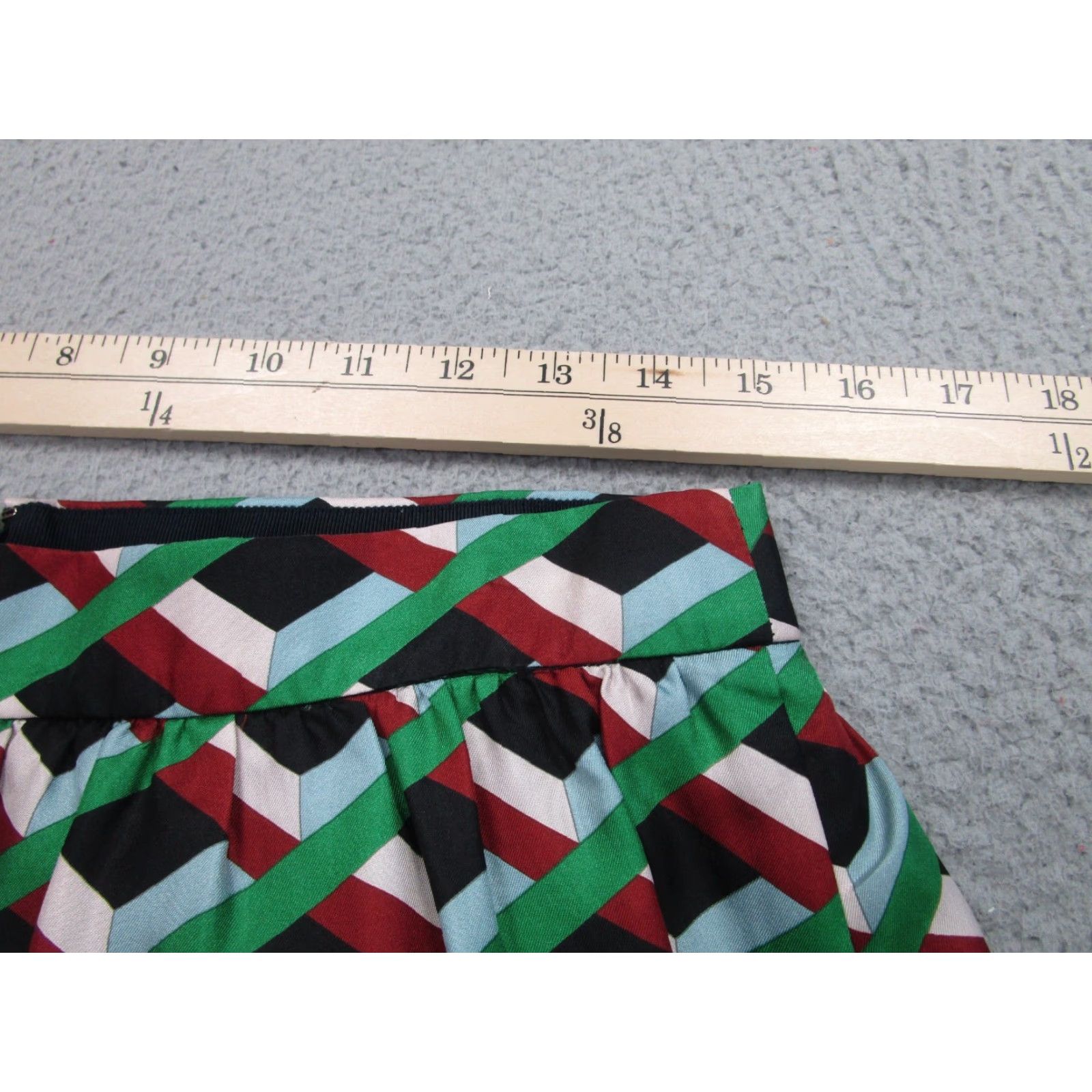 J.Crew VINTAGE J. Crew Skirt Womens 8 Mini Geometric Silk Satin Green Blue Geometric Pattern Womens 8 J.CREW Size 30" / US 8 / IT 44 - 2 Thumbnail