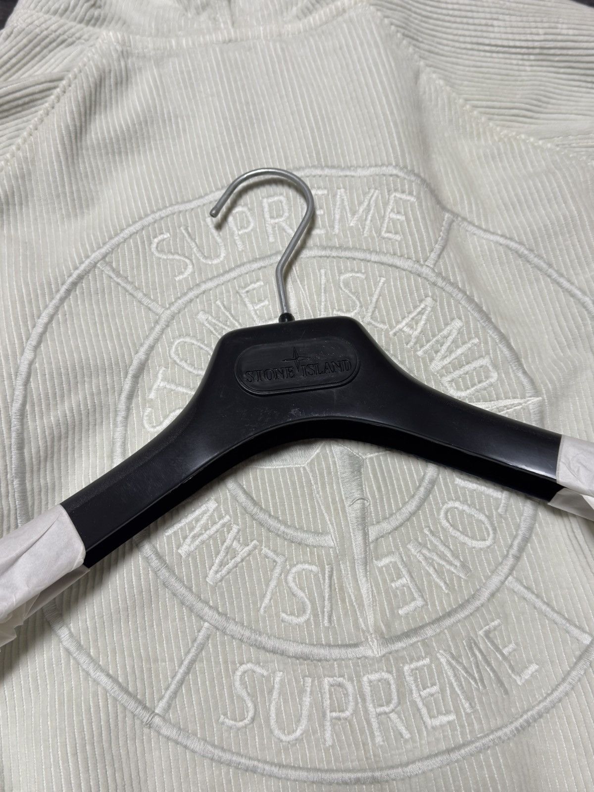Stone Island Supreme x Stone Island Corduroy Jacket white XL Size US XL / EU 56 / 4 - 15 Thumbnail