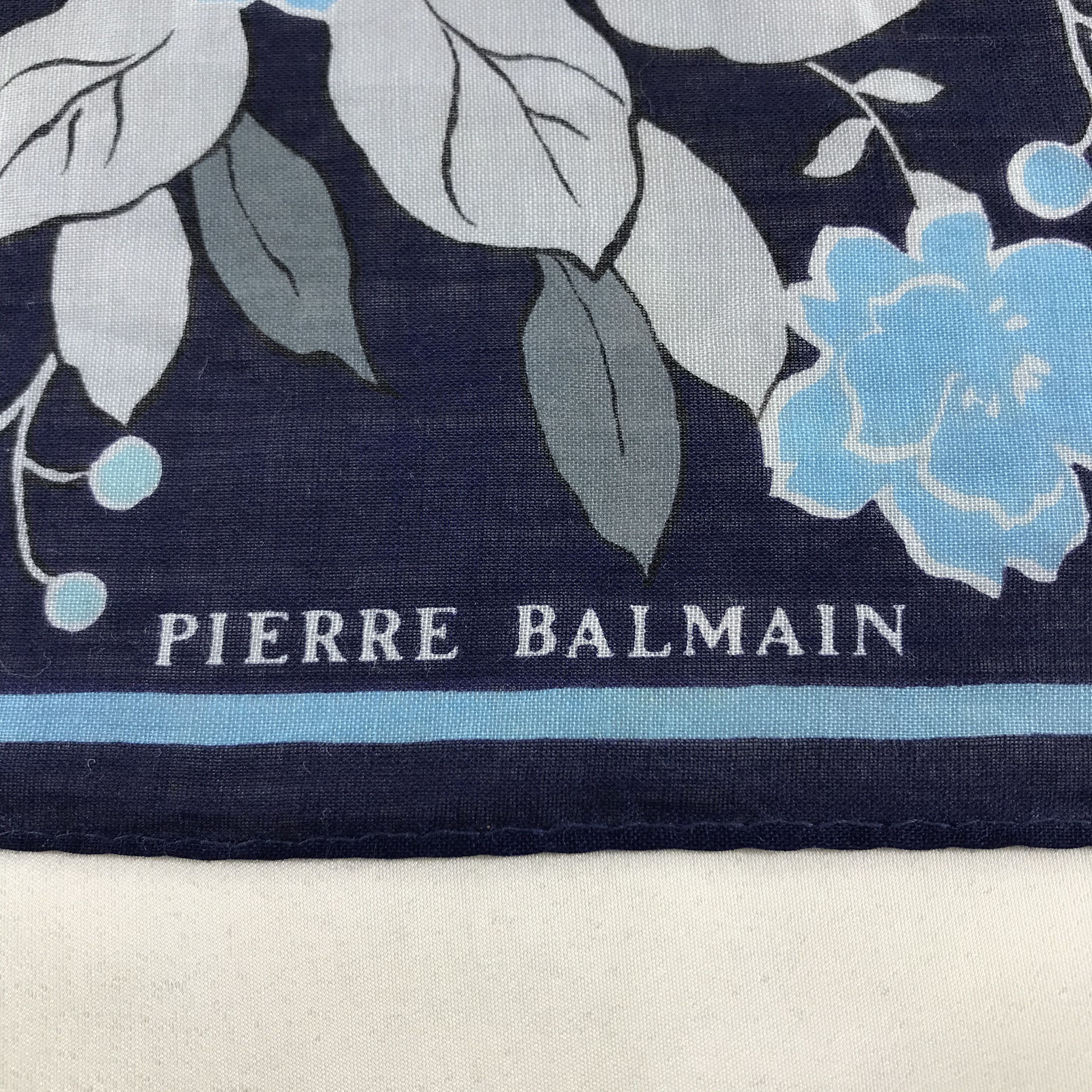 Vintage Pierre Balmain Handkerchief Neckerchief Bandana H52 Size ONE SIZE - 4 Thumbnail