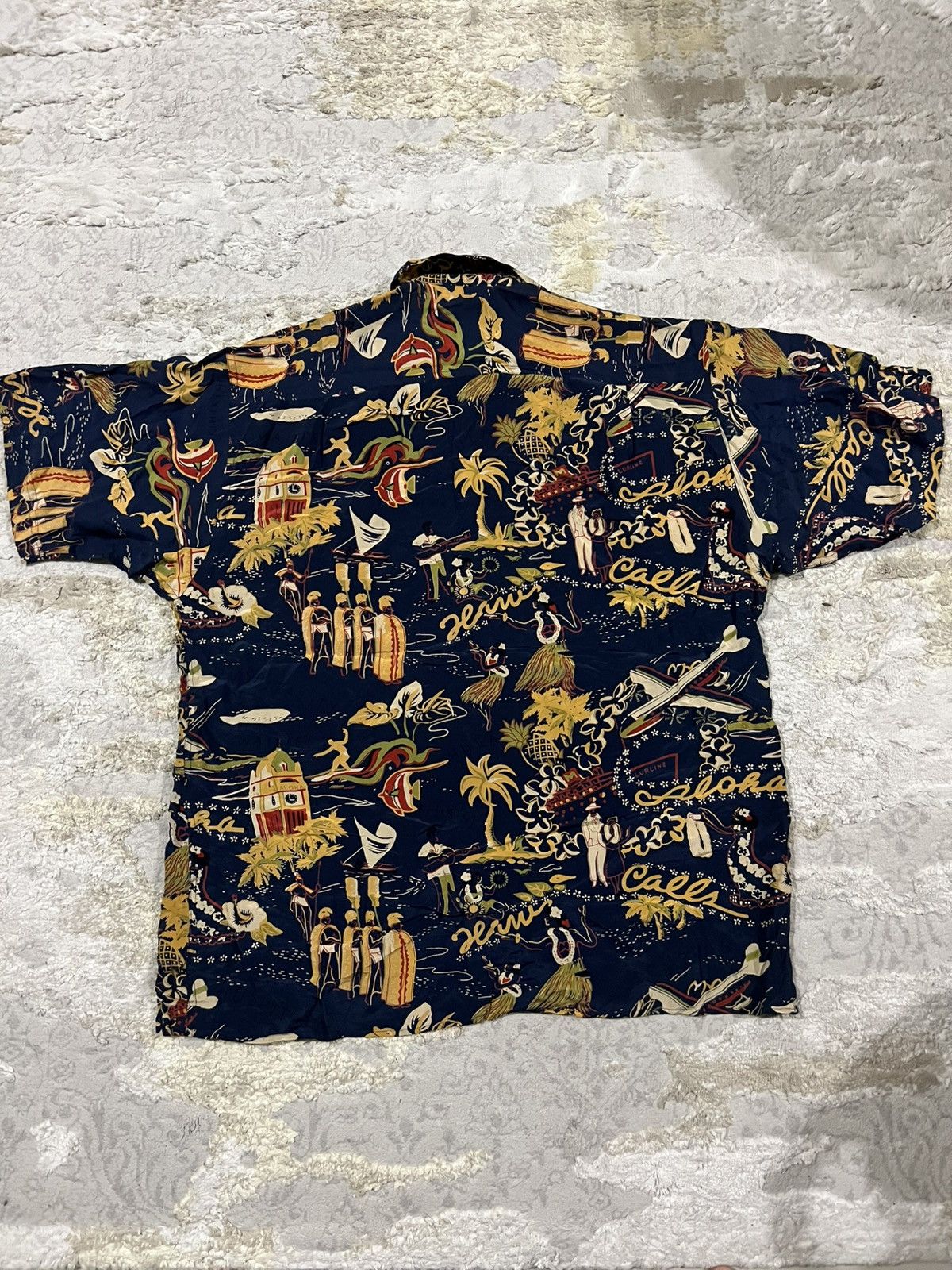 Vintage Vintage "Hawaii Calls" 1950s Avanti Silk Hawaiian Shirt Size US L / EU 52-54 / 3 - 5 Thumbnail