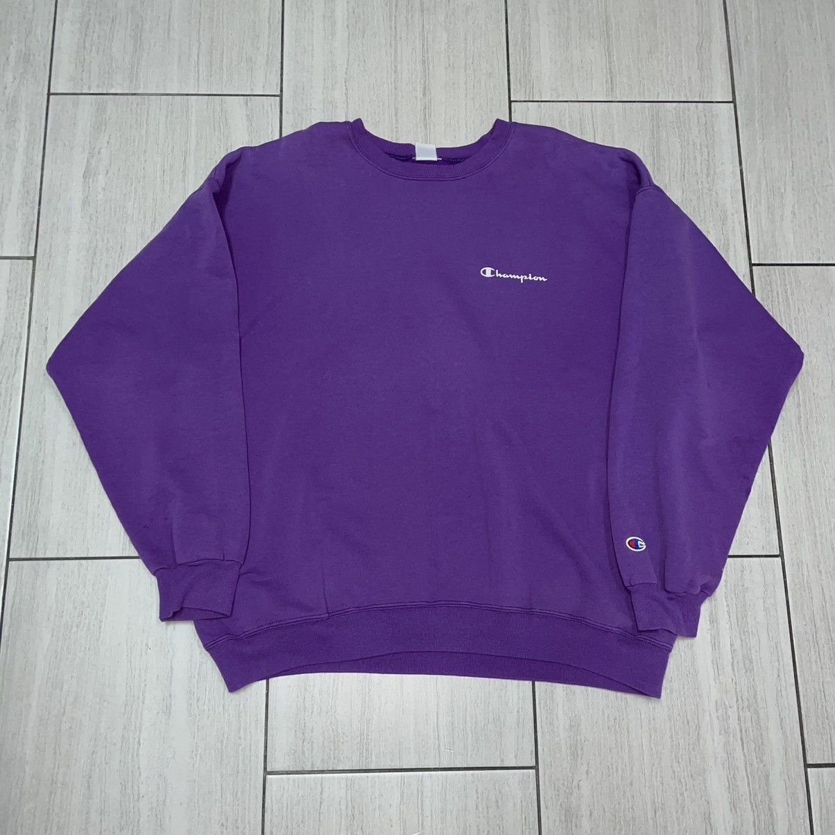 Champion Vintage Champion Purple Crewneck Size US L / EU 52-54 / 3 - 1 Thumbnail