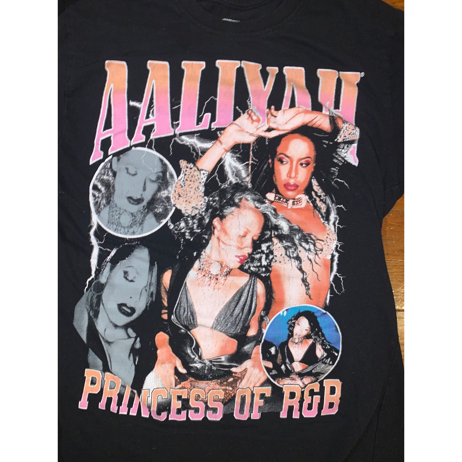 Band Tees Aaliyah Princess of R&B T Shirt Small Black Graphic Tee Y2K Size S / US 4 / IT 40 - 1 Thumbnail