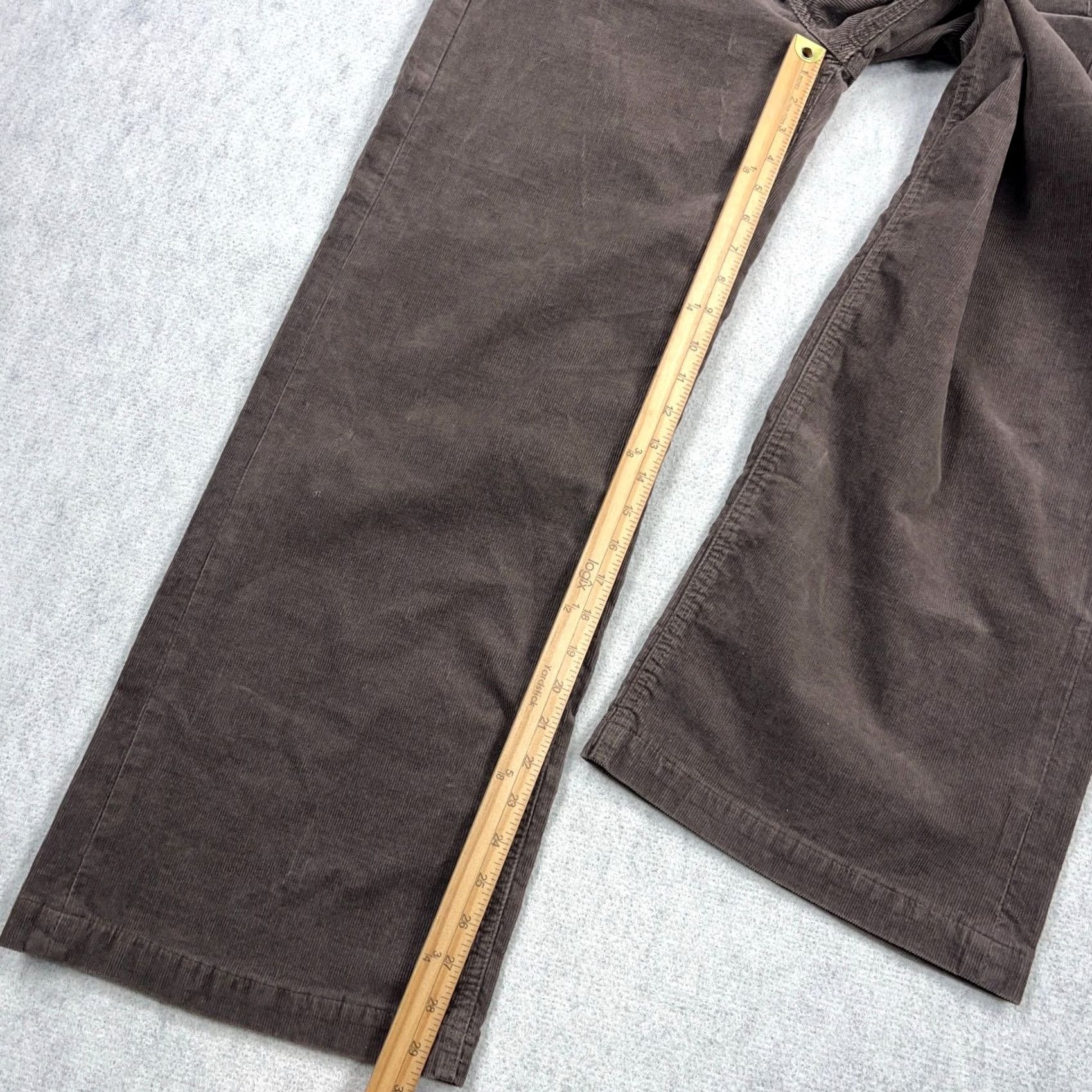 Gap Gap High Stride Jeans Women 31 12 Brown Corduroy Wide-Leg High Rise Pants Baggy Jeans 80s 90s Retro Modern Mens Womens Girls Boys Size 34" / US 12 / IT 48 - 5 Thumbnail