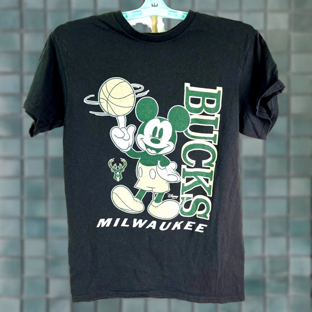 Junk Food Milwaukee Bucks Mickey Mouse T-Shirt Mens XS Black Graphic Casual Wear Size US XS / EU 42 / 0 - 1 Thumbnail
