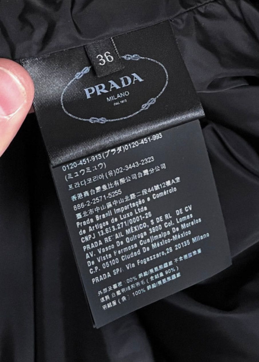 Prada Prada 2019 Black Re-Nylon Belted Down Jacket Size XS / US 0-2 / IT 36-38 - 9 Thumbnail