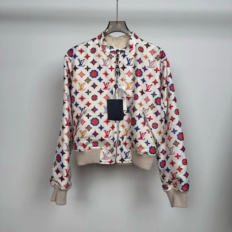 Louis Vuitton Louis Vuitton Colorful full-print presbyopic jacket Size XS / US 0-2 / IT 36-38 - 1 Thumbnail