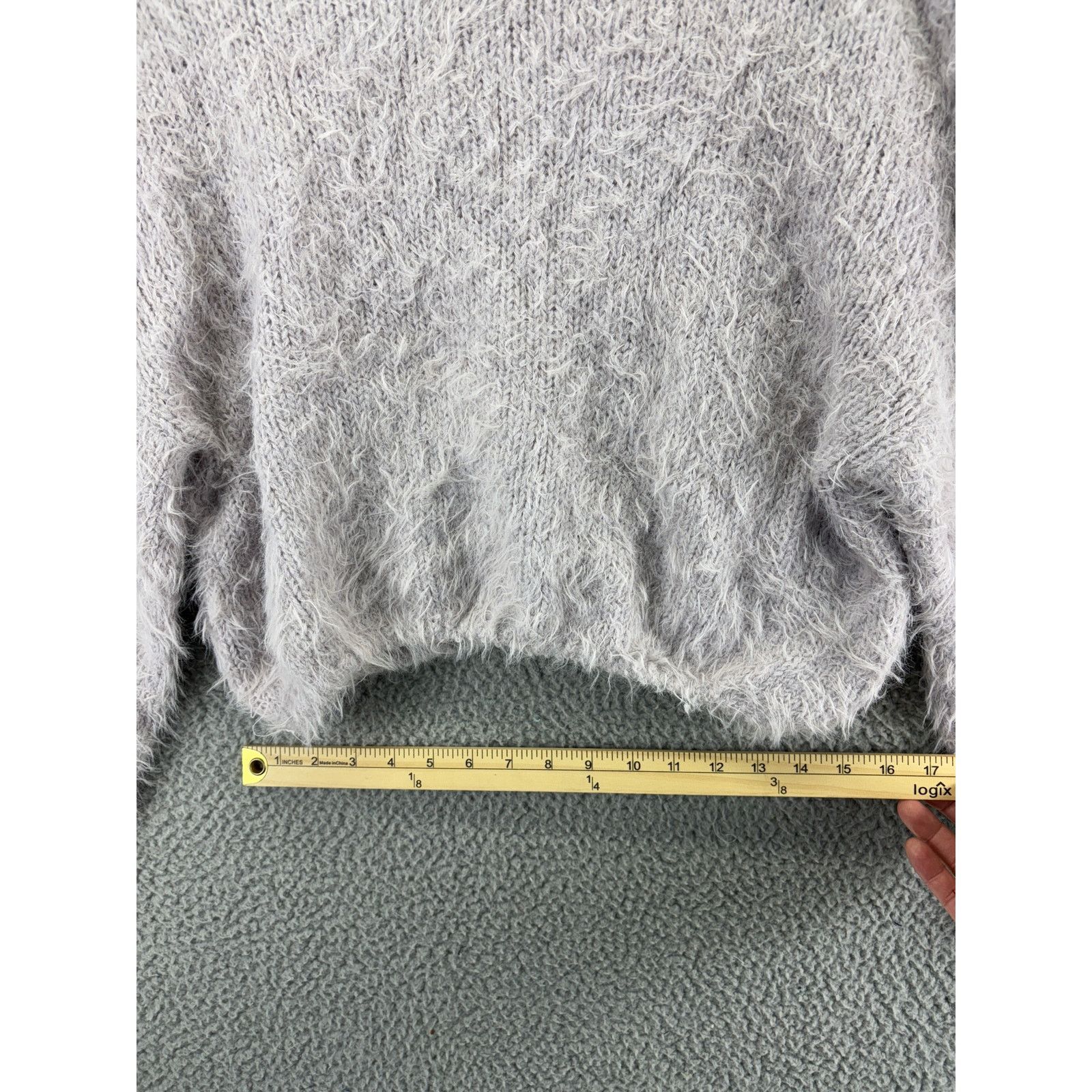 Free People Free People Olivia Pullover Fuzzy Cropped Sweater Womens S Size S / US 4 / IT 40 - 2 Thumbnail