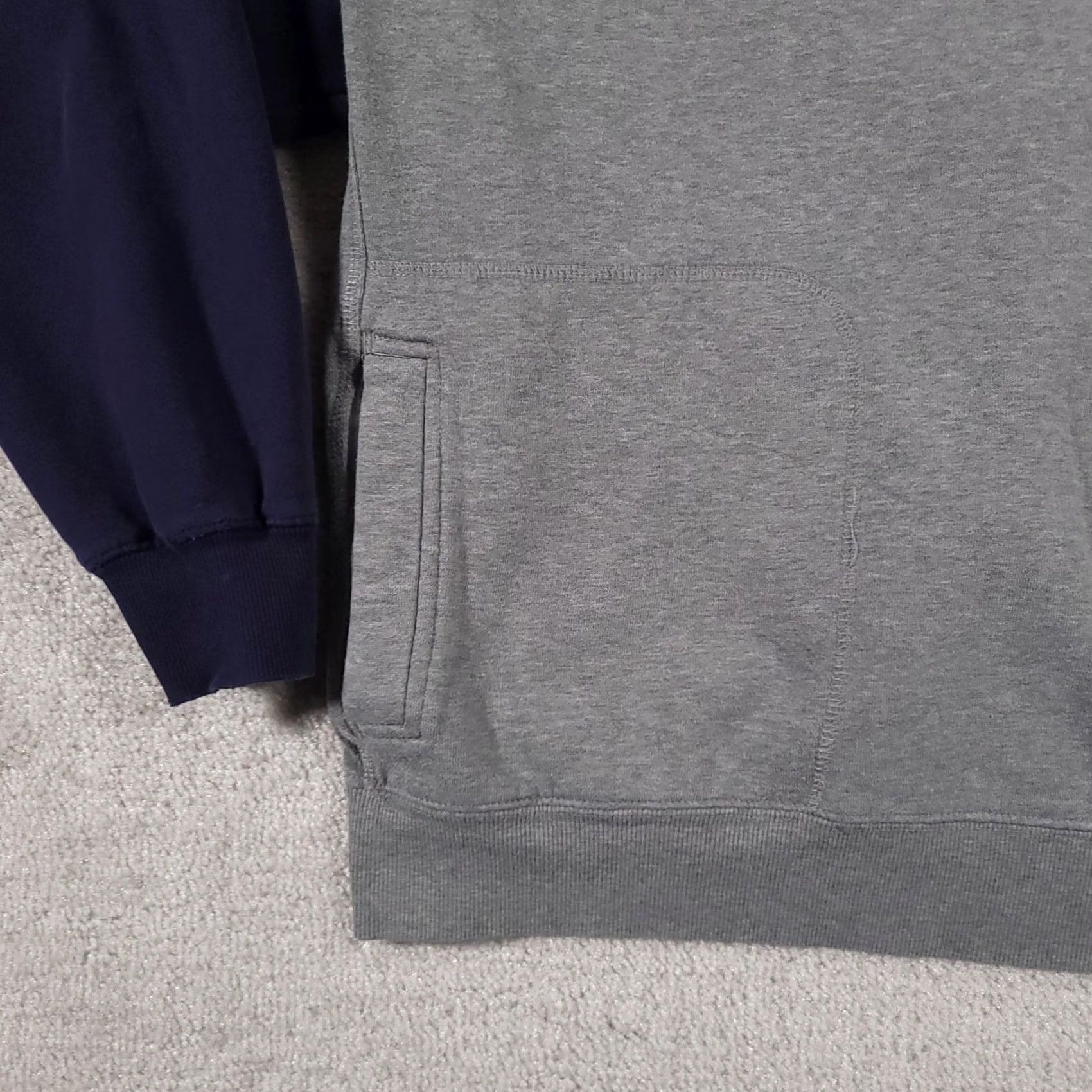 Starter Starter Hoodie Mens XL Pullover Sweatshirt Athletic Classic Pockets Gray Navy Embroidered Logo Kangaroo Pockets Drawstring Ribbed Hem Cl Size US XL / EU 56 / 4 - 4 Thumbnail