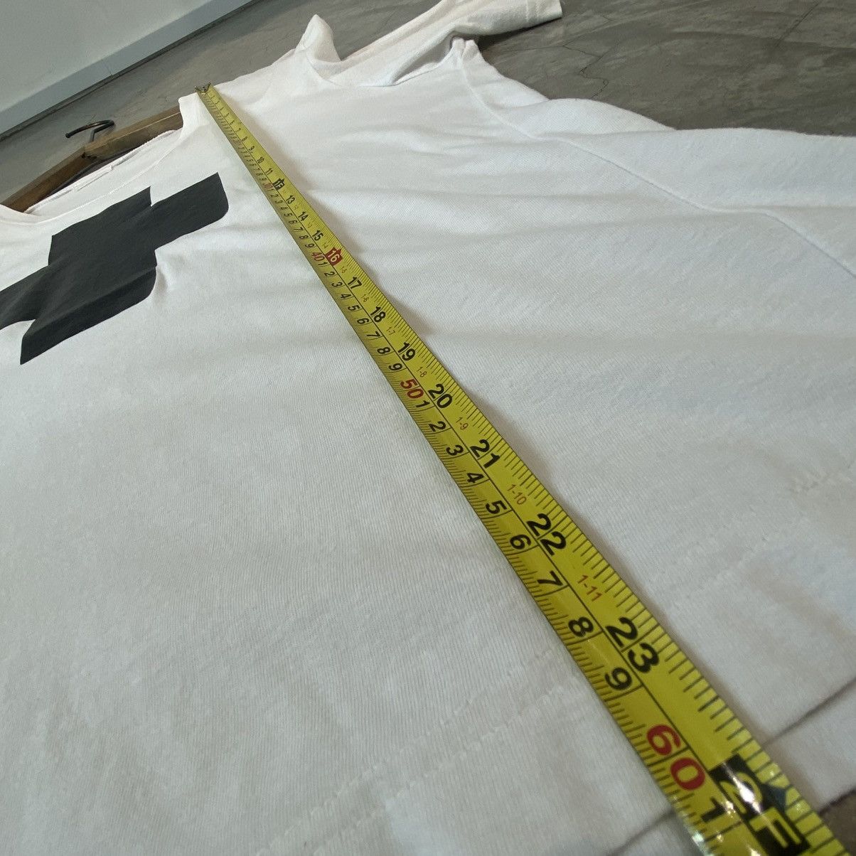 Helmut Lang Vintage 90s Helmut Lang Paris Backstage Staff Archive Tee Size US M / EU 48-50 / 2 - 10 Thumbnail
