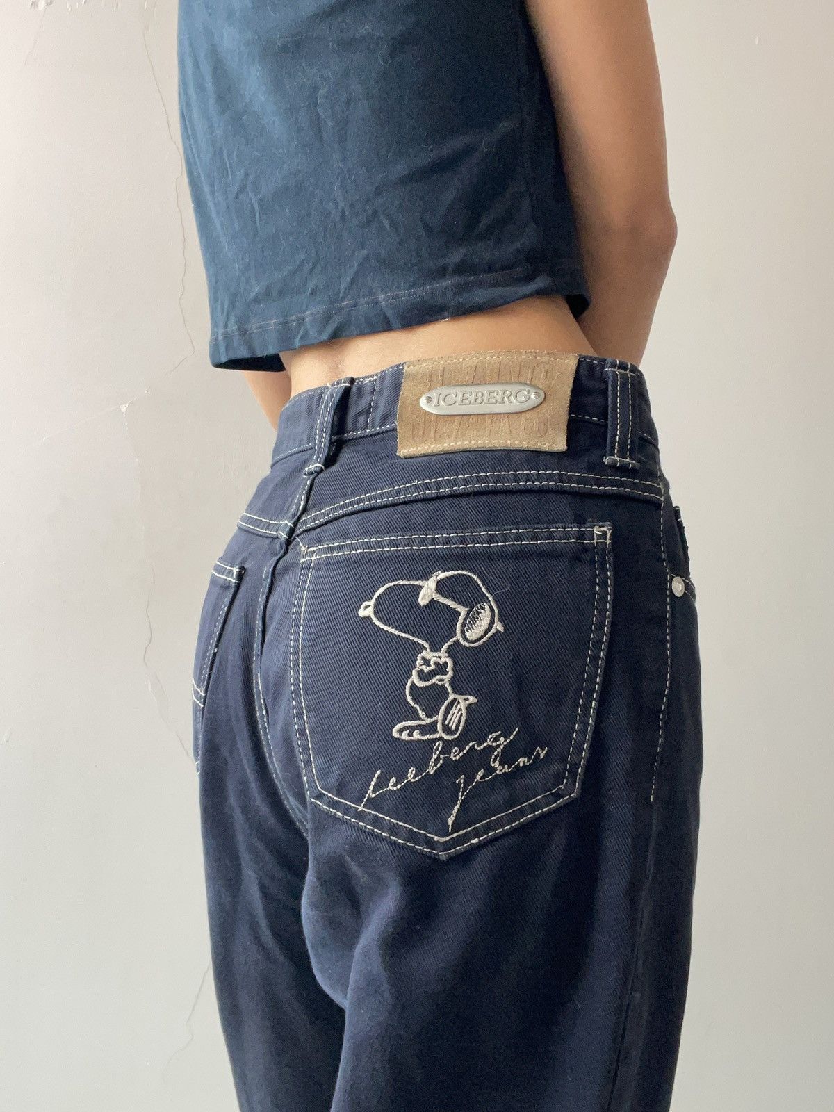 Iceberg IcebergxSnoopy jean Size 24" / US 00 / IT 34 - 1 Thumbnail