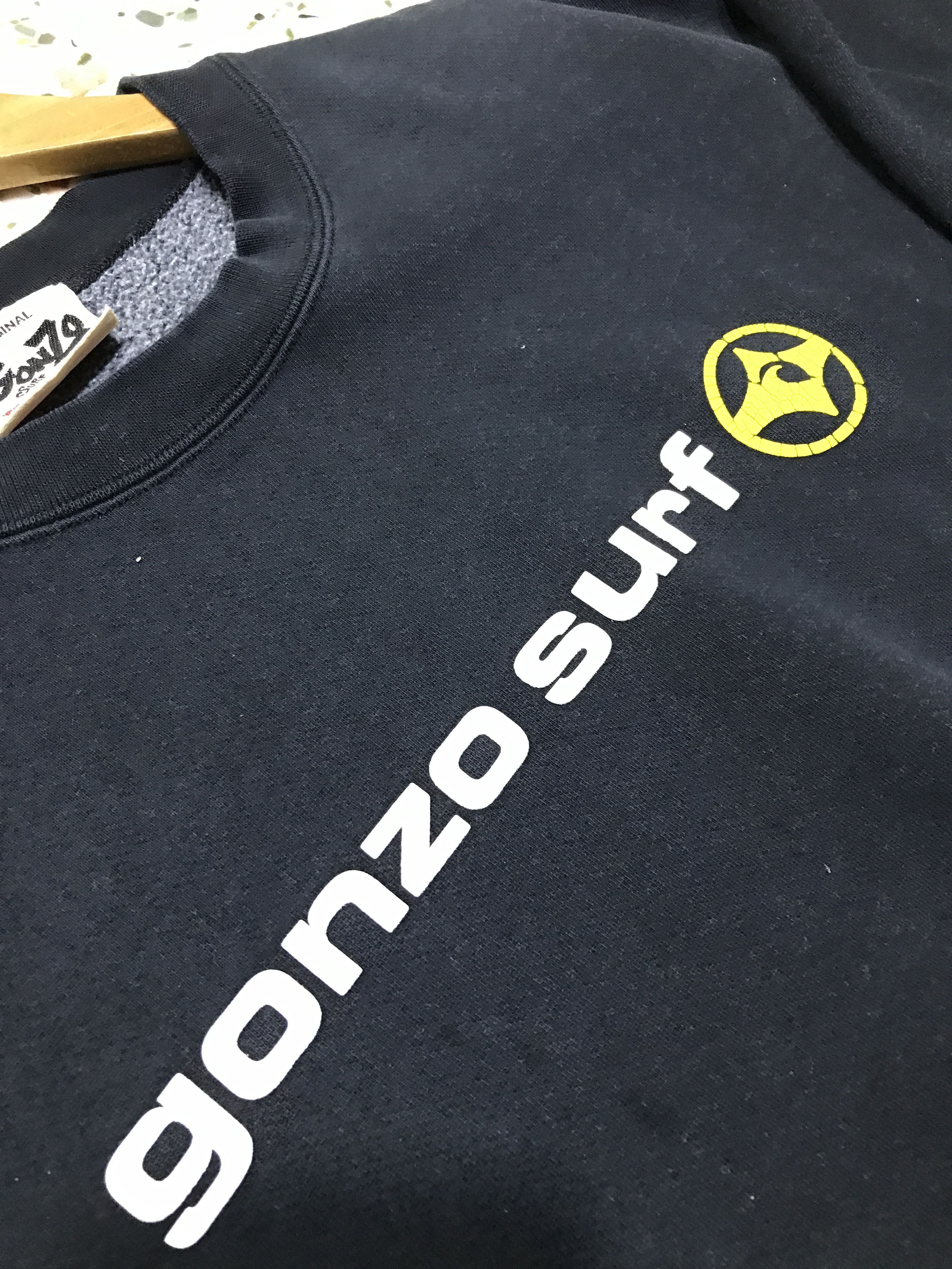 Japanese Brand [Perfect]Vintage Gonzo Surf Sweatshirt Size US M / EU 48-50 / 2 - 1 Thumbnail
