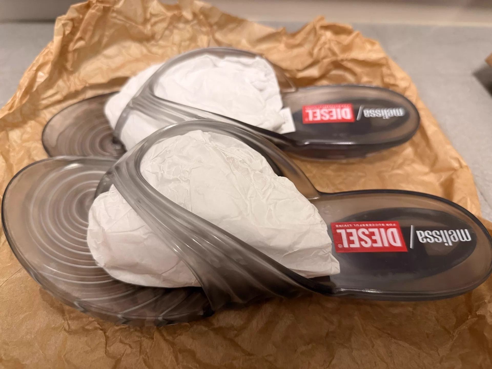 Melissa Melissa×Diesel Jelly Flip Flop Wedge Sandal Women's 40 Size US 9.5 / IT 39.5 - 3 Thumbnail