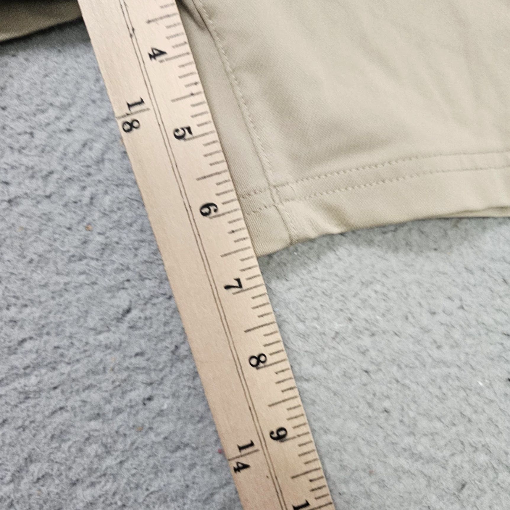 Rhone Rhone Shorts Mens 36 Beige Khaki Performance Golf Casual Stretch Polyester Size US 36 / EU 52 - 5 Thumbnail