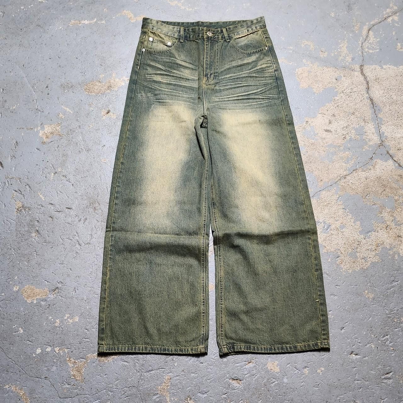 Japanese Brand Baggy loose fit green sandwash jeans Size US 32 / EU 48 - 2 Thumbnail
