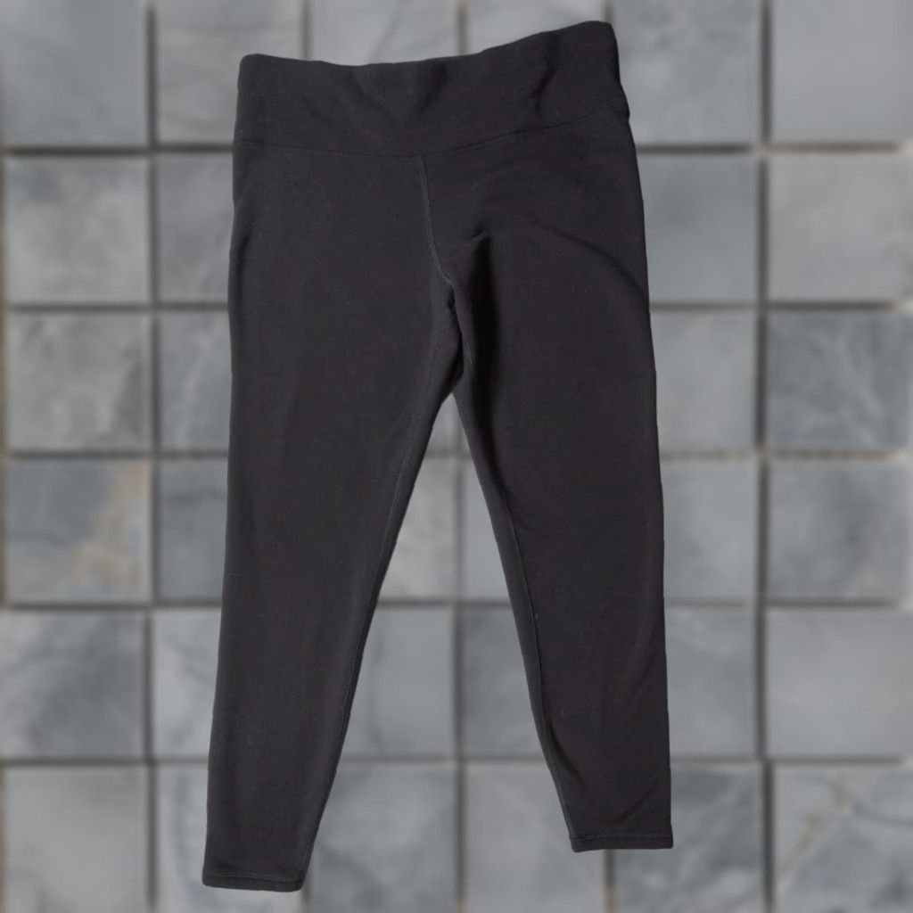 Athleta Athleta Leggings Womens XL Black Fleece Altitude Tight Polartec Stretch Pattern: Solid, Inseam 28 in, Pull On, Activewear, Casual, Outdoor Size 40" / US 18 - 1 Thumbnail