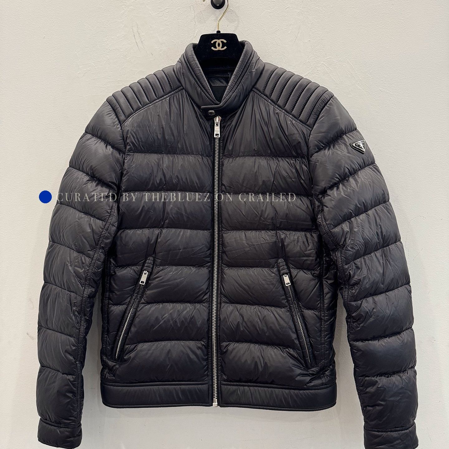 Prada Sleek Black Puffer Jacket in Size M Size US M / EU 48-50 / 2 - 1 Thumbnail