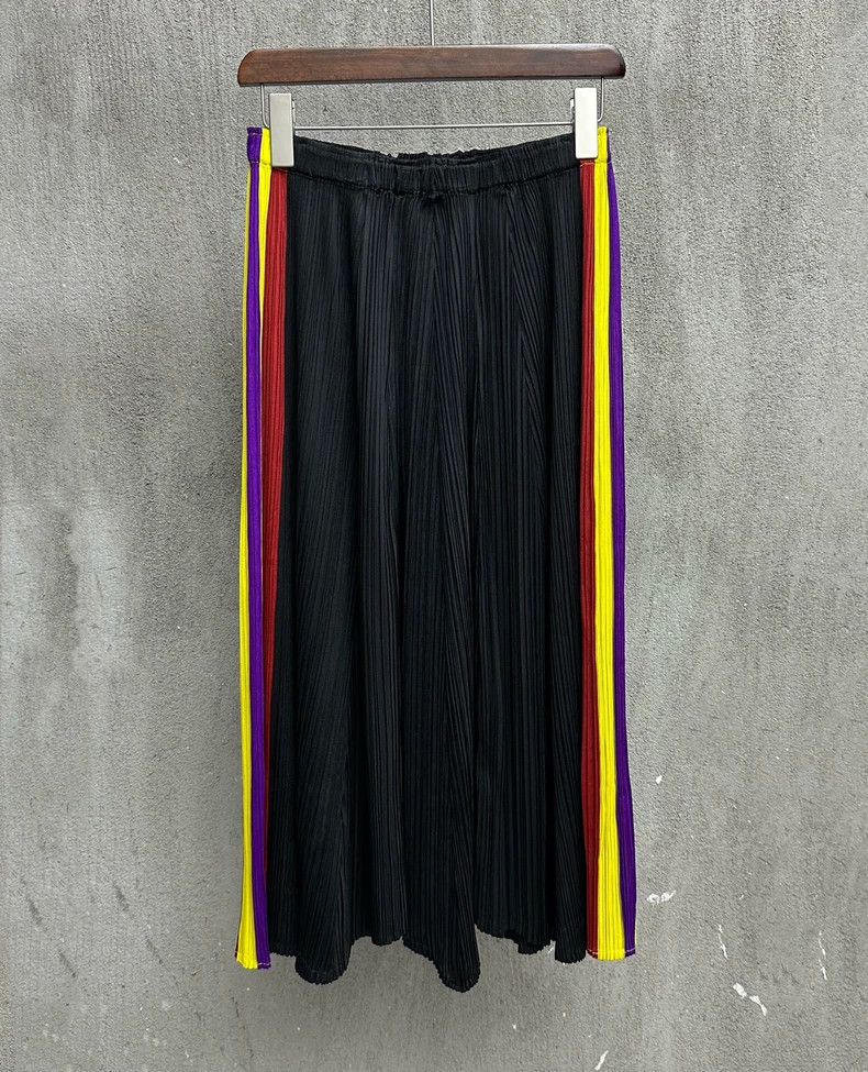 Issey Miyake issey miyake size:3 Rainbow pleated skirt 2505-Nextarrow Size 31" - 1 Thumbnail