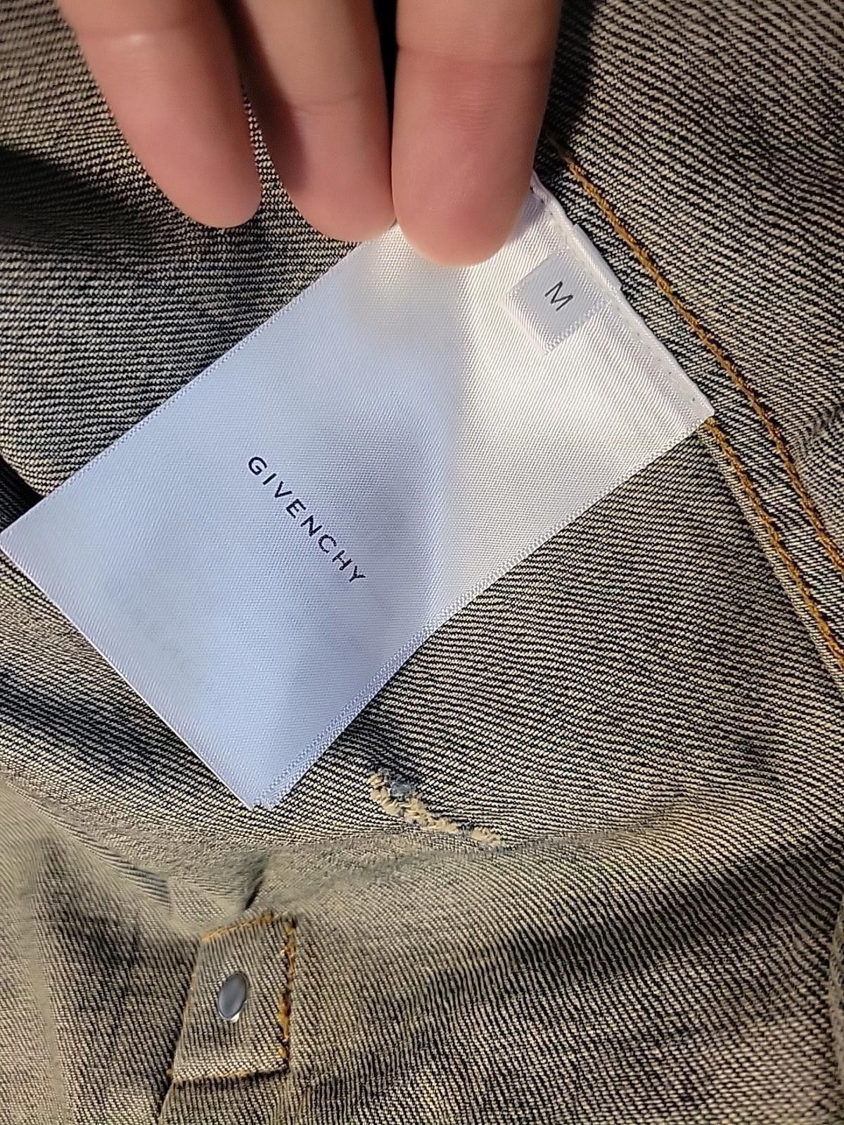 Givenchy Givenchy Distressed Blouson Made In Japan Denim M Rrp £1700 Size US M / EU 48-50 / 2 - 9 Thumbnail