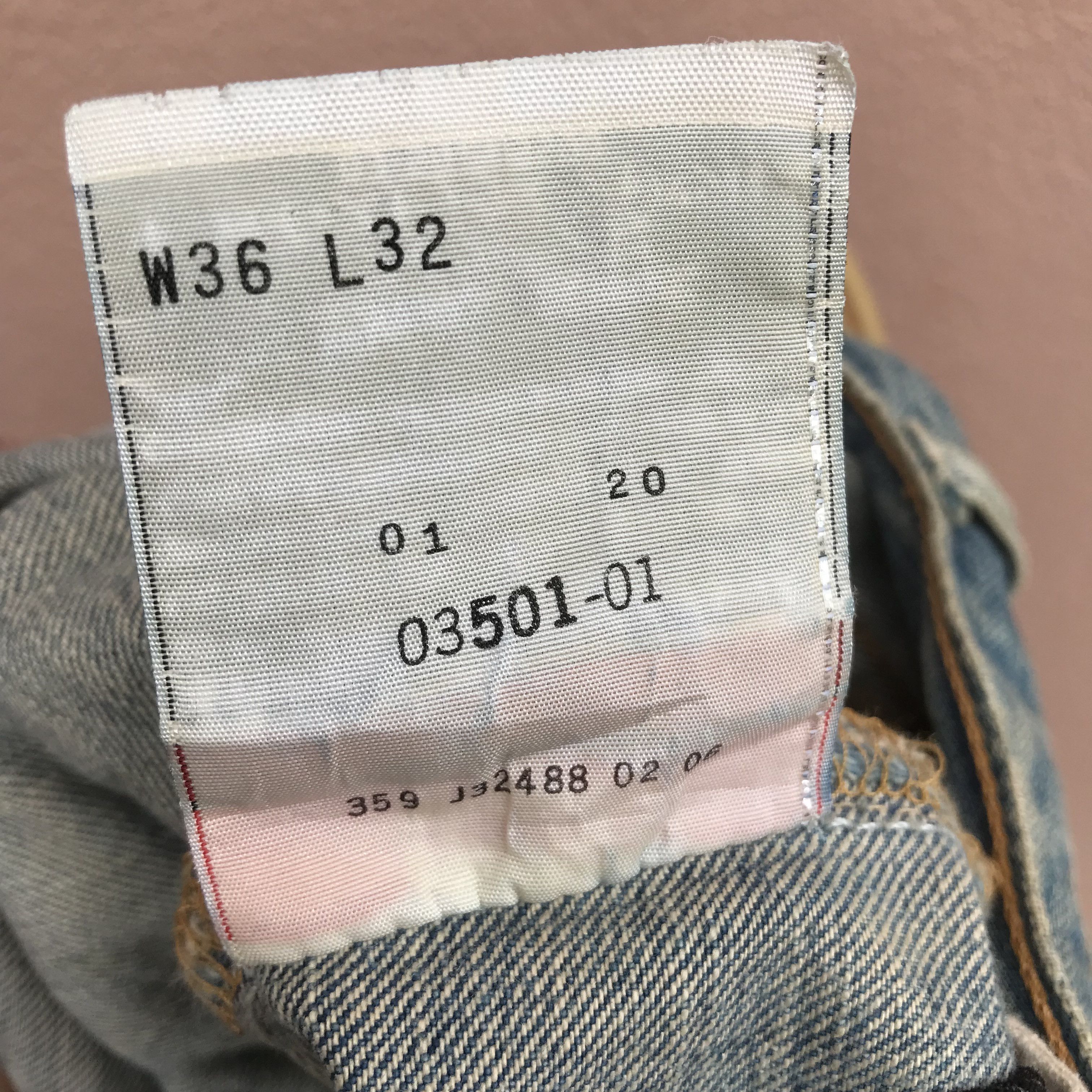 Levi's Levi’s 501 Distressed Jeans Faded Ripped Workwear Grunge Size US 36 / EU 52 - 14 Thumbnail