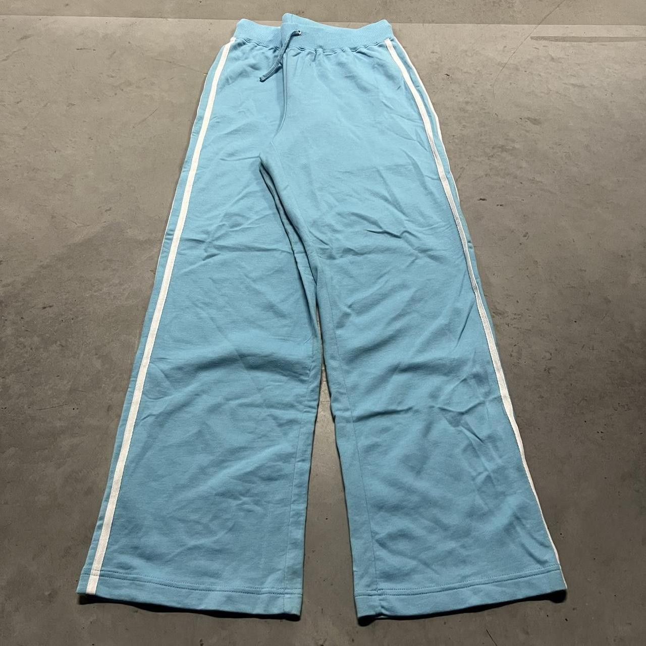 Vintage Vintage Y2K/2000s Super Baggy Baby Blue Striped Sweatpants With Adjustable waistbands with drawstring! Size US 34 / EU 50 - 2 Thumbnail