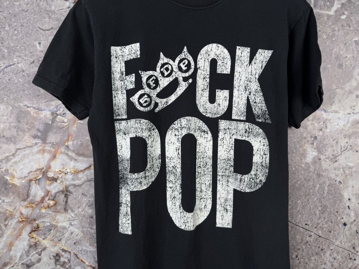 Vintage Men’s F*ck Pop Let’s Rock T-Shirt Streetwear Vintage Size M Size US M / EU 48-50 / 2 - 4 Thumbnail