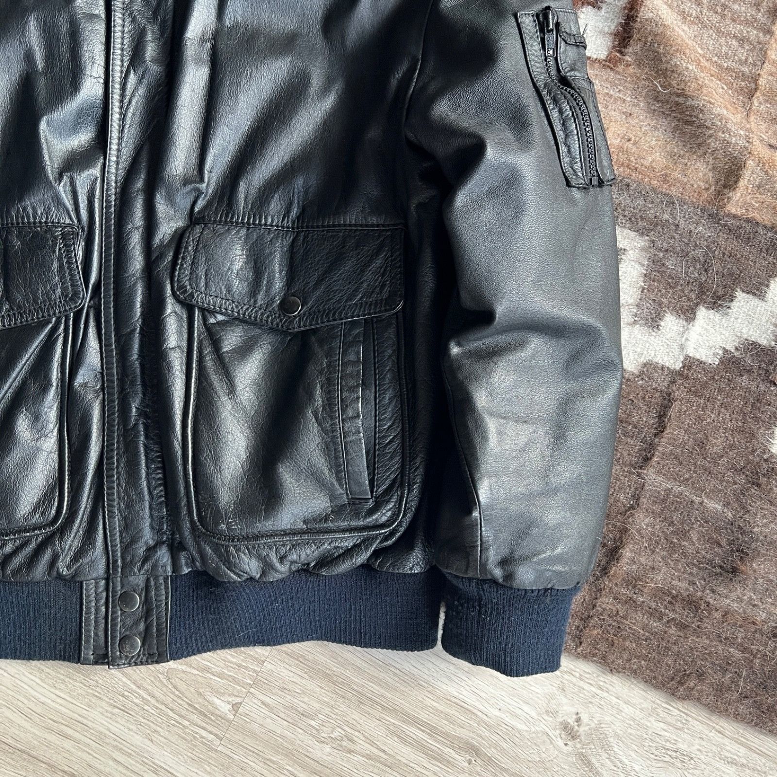 Genuine Leather Vintage Leather Cowhide Flight Bomber Jacket Size US M / EU 48-50 / 2 - 6 Thumbnail