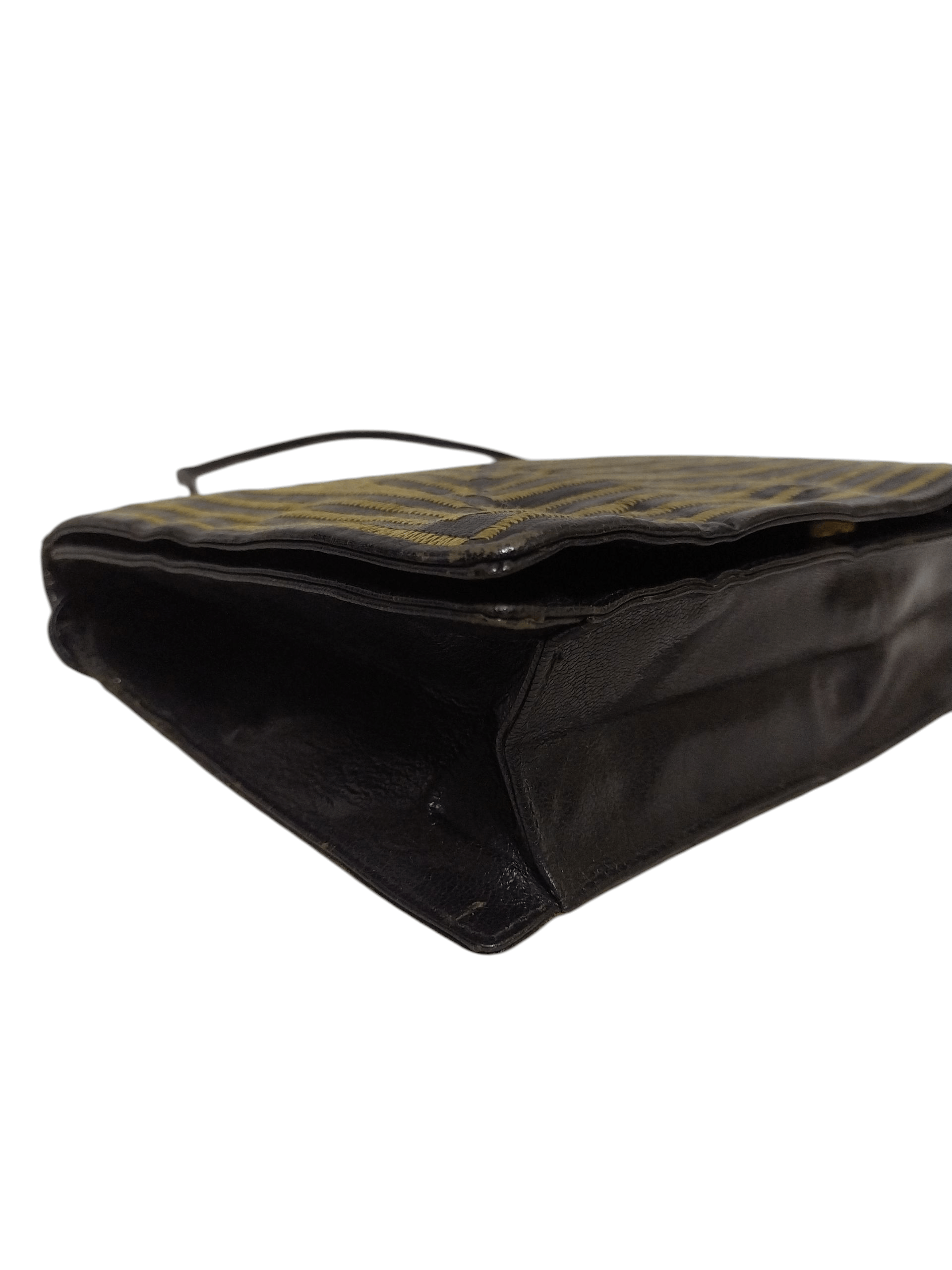 Fendi Vintage 80s FENDI Logo Envelope Patent Leather Crossbody Size ONE SIZE - 13 Thumbnail