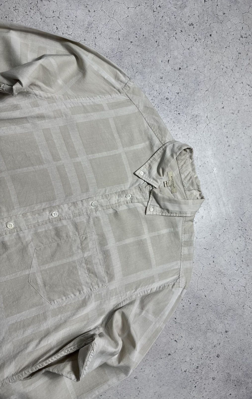 Burberry Burberry London Luxury Checkered Button Up Shirt Size L Size US L / EU 52-54 / 3 - 4 Thumbnail