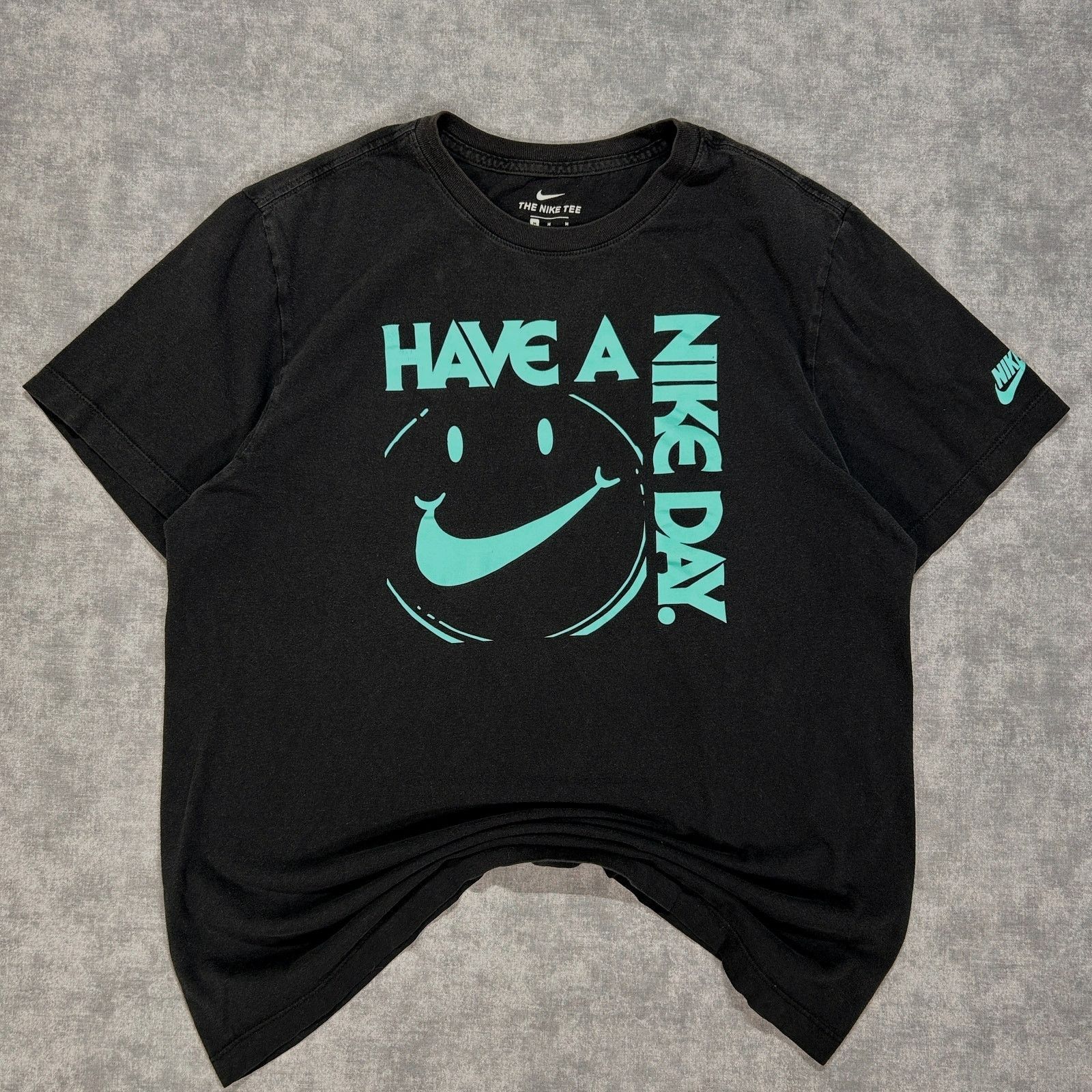 Nike The Nike Tee "Have a Nike Day" streetwear tshirt mens M Size US M / EU 48-50 / 2 - 1 Thumbnail