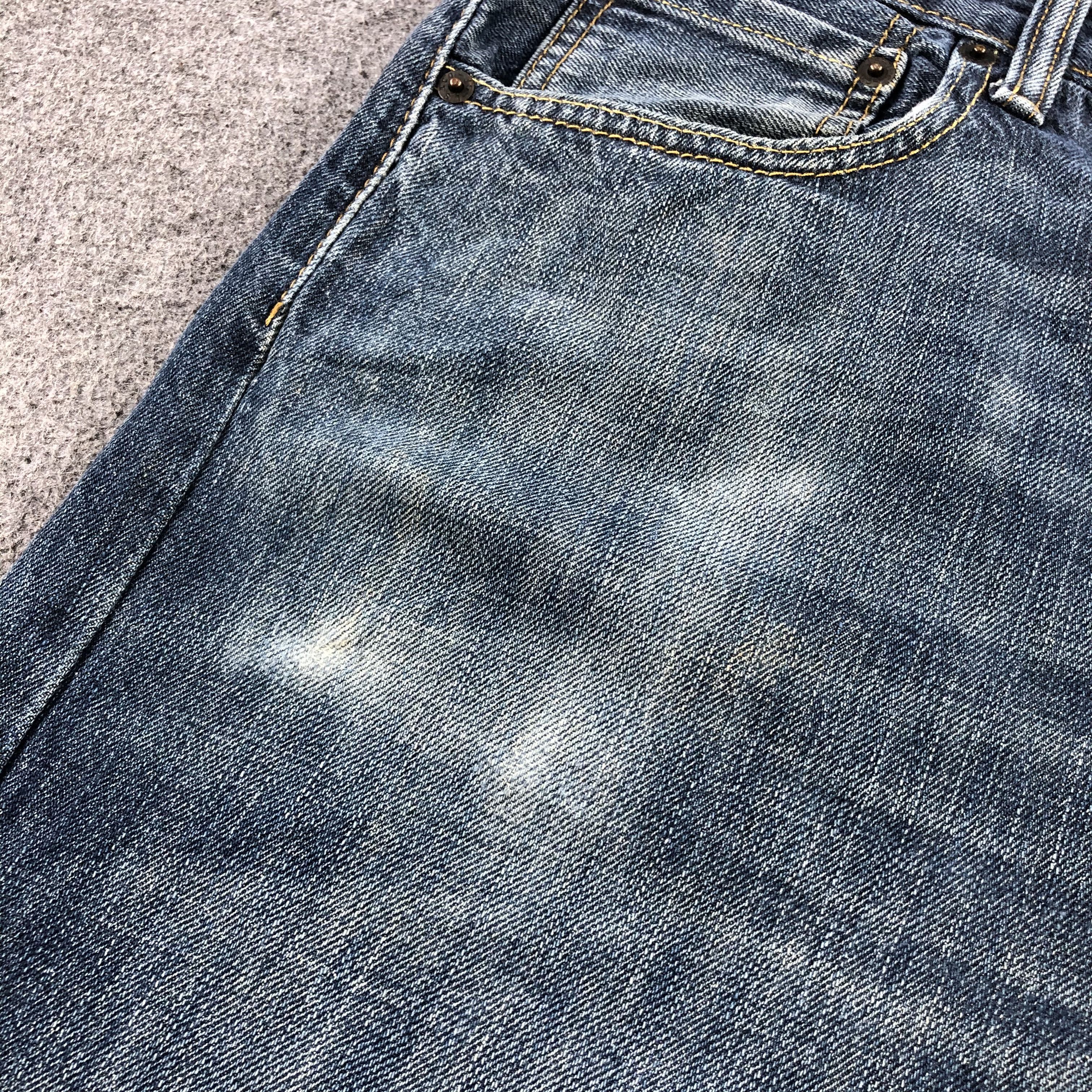 Levi's Vintage Blue Wash Levis 569 Jeans-J2276 Size US 40 / EU 56 - 12 Thumbnail